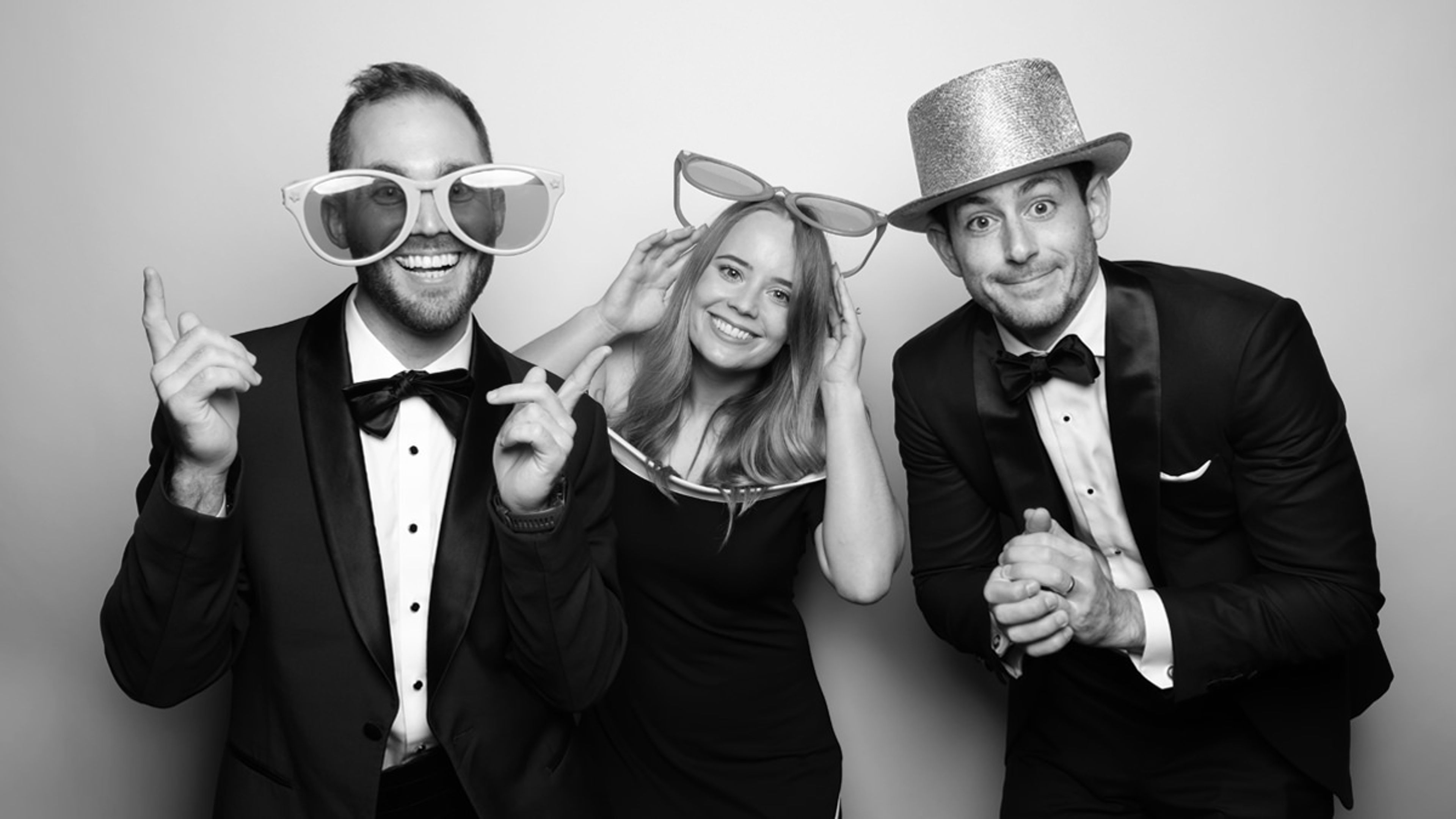 Cover photo of Bloom Photo Booth Rental Los Angeles