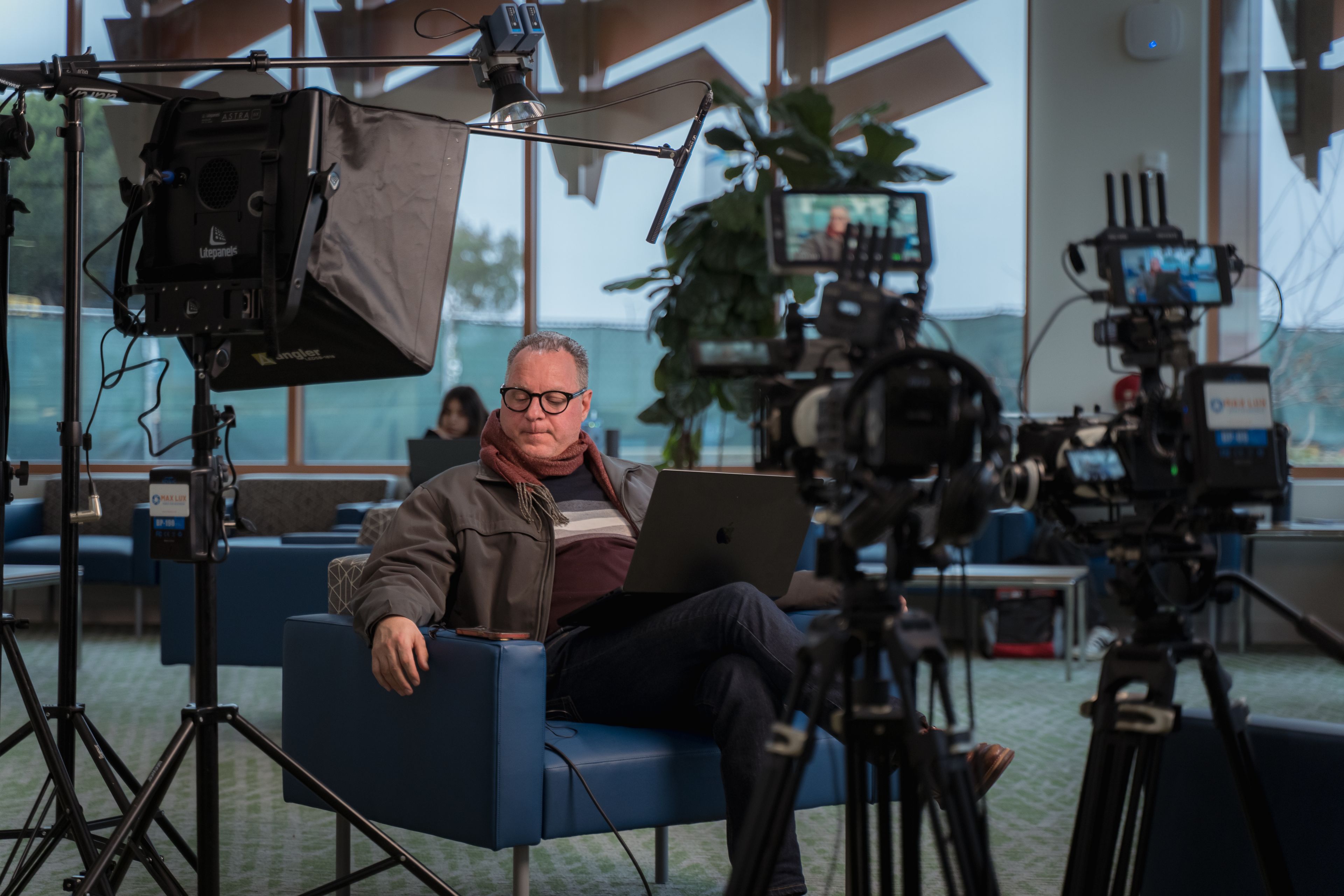 Cover photo of V2 Visuals