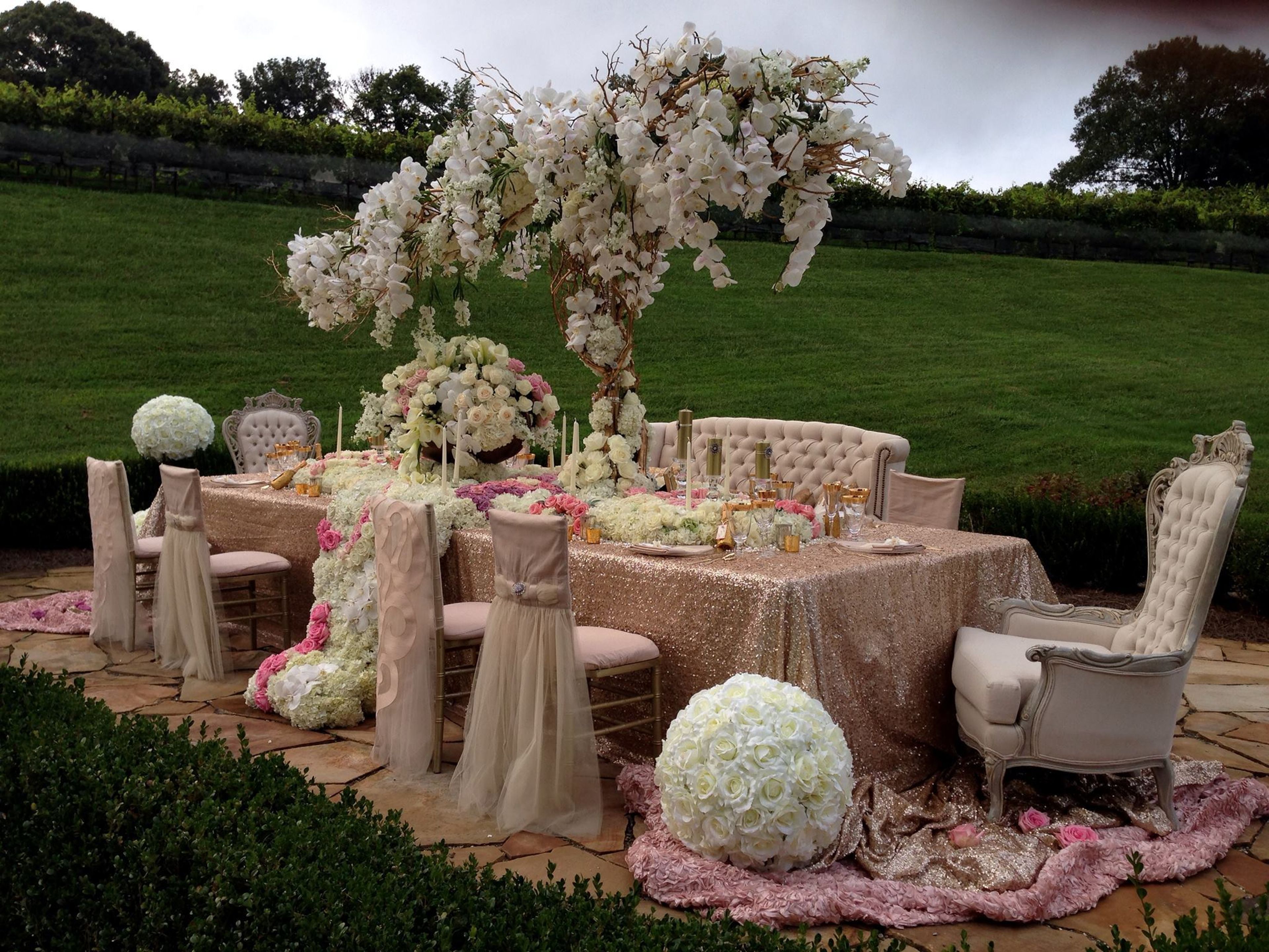 Cover photo of Weddings InStyle