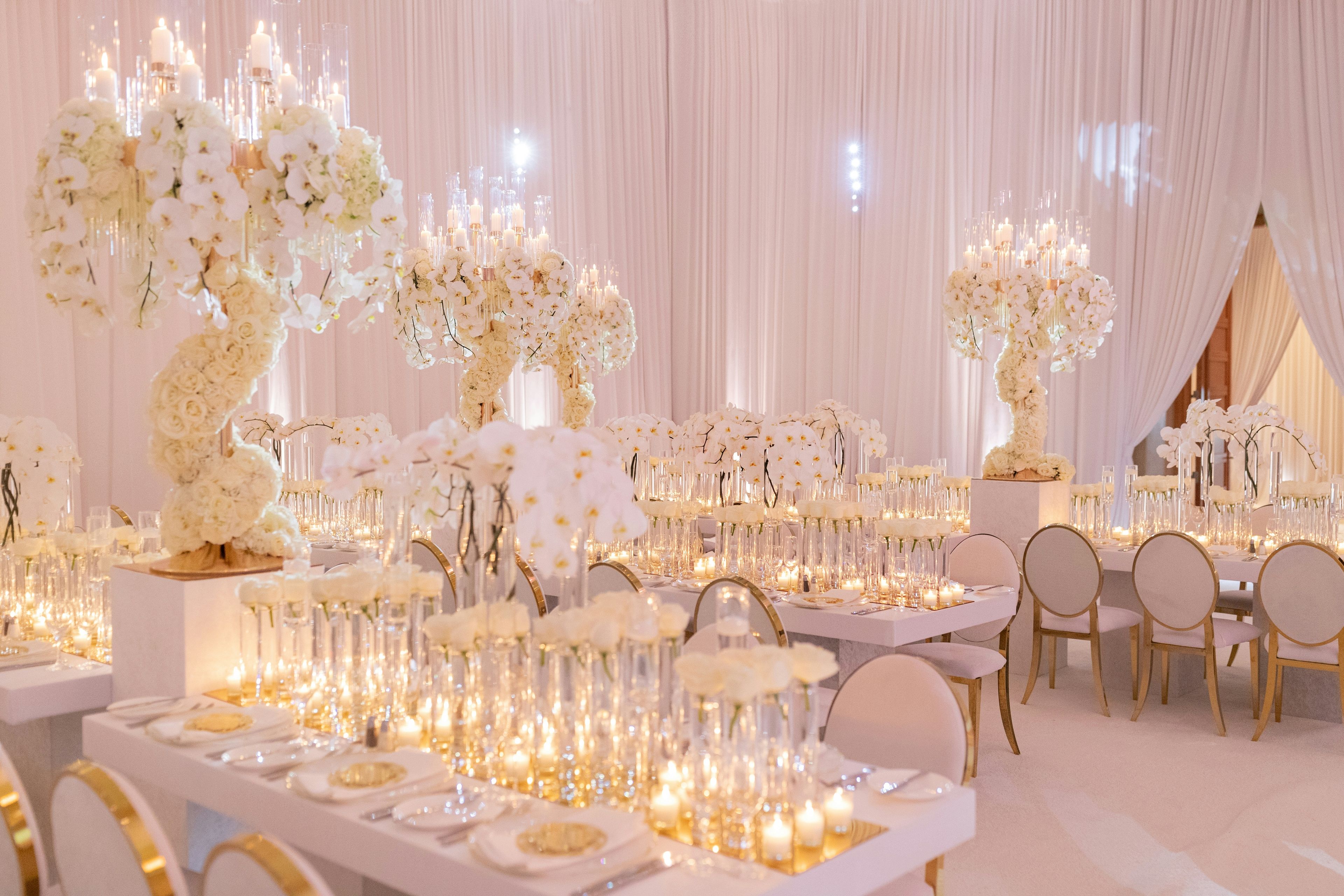 Cover photo of Four Seasons Hotel Miami