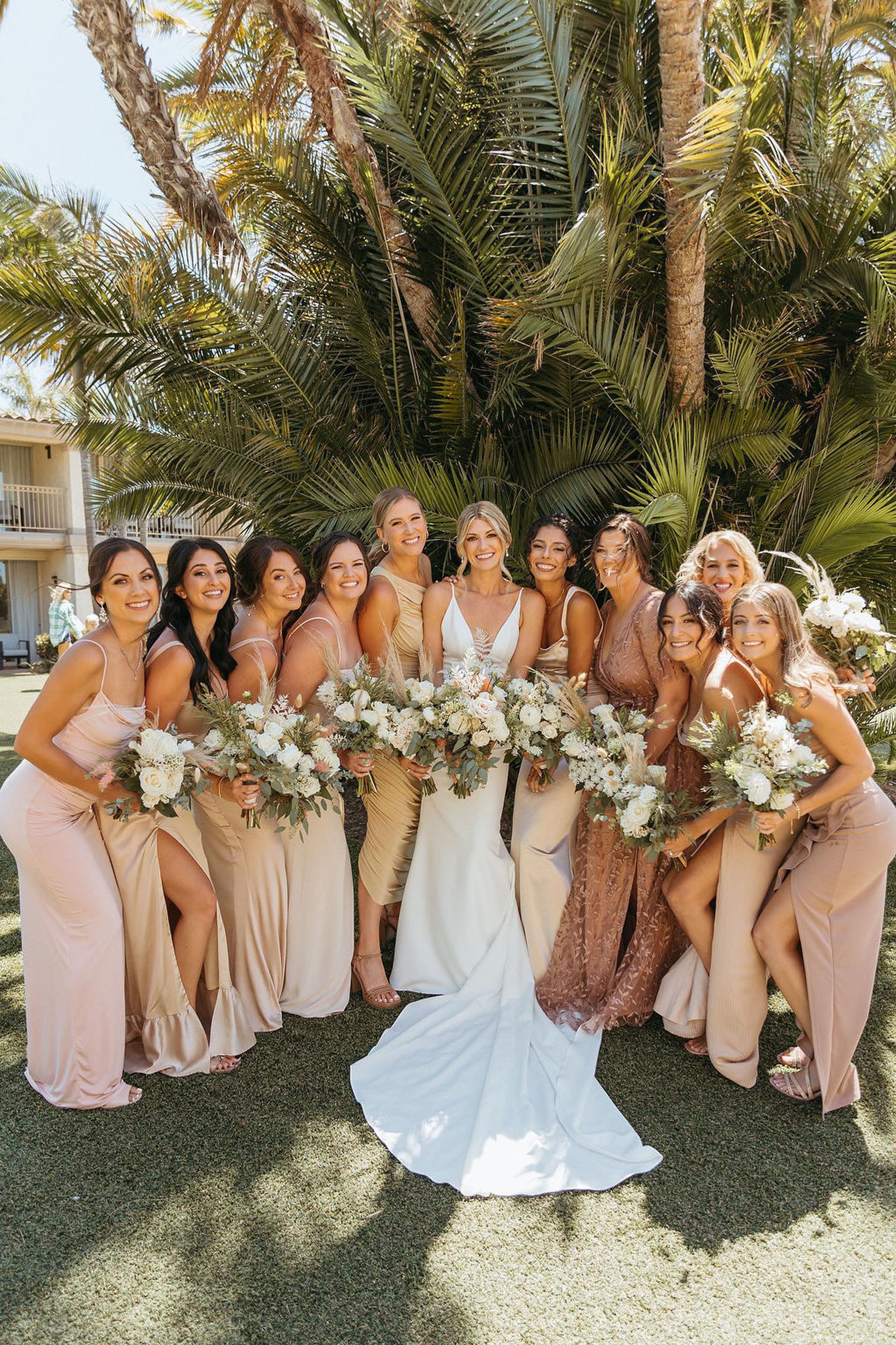 Cover photo of Mobile Beauty Team