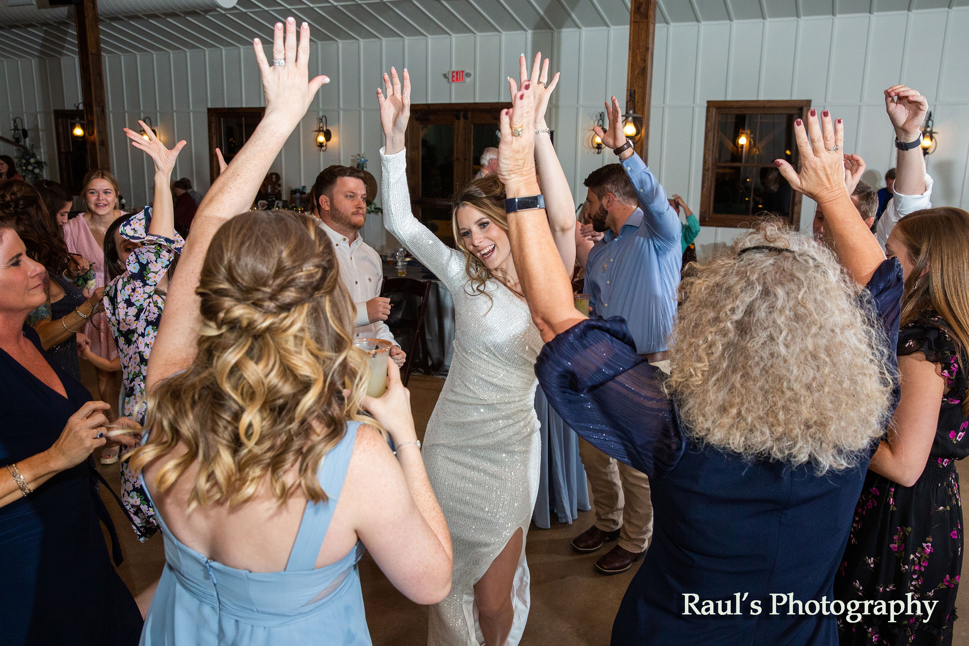 Cover photo of iDJ Events