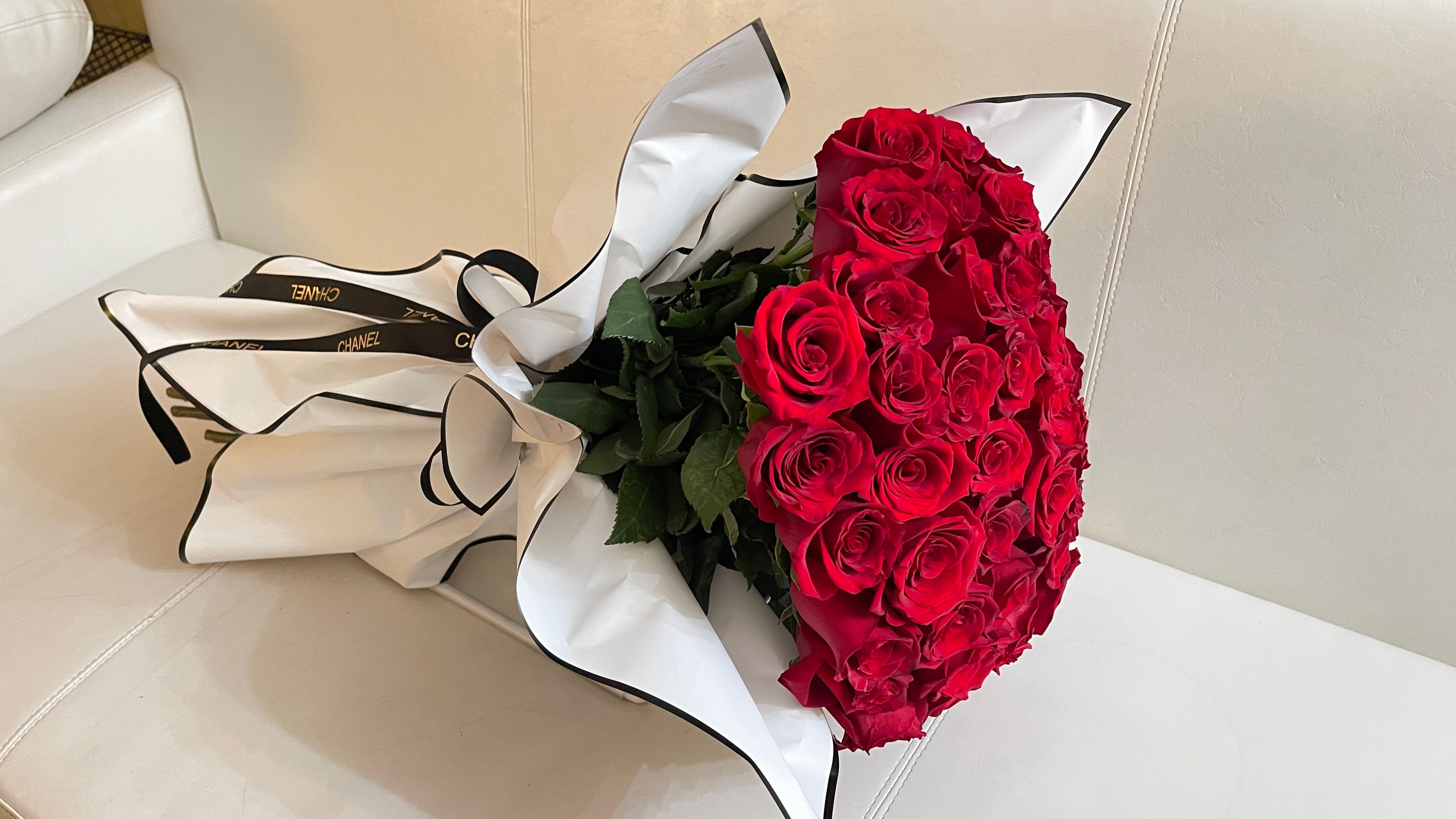 Cover photo of le fleuriste