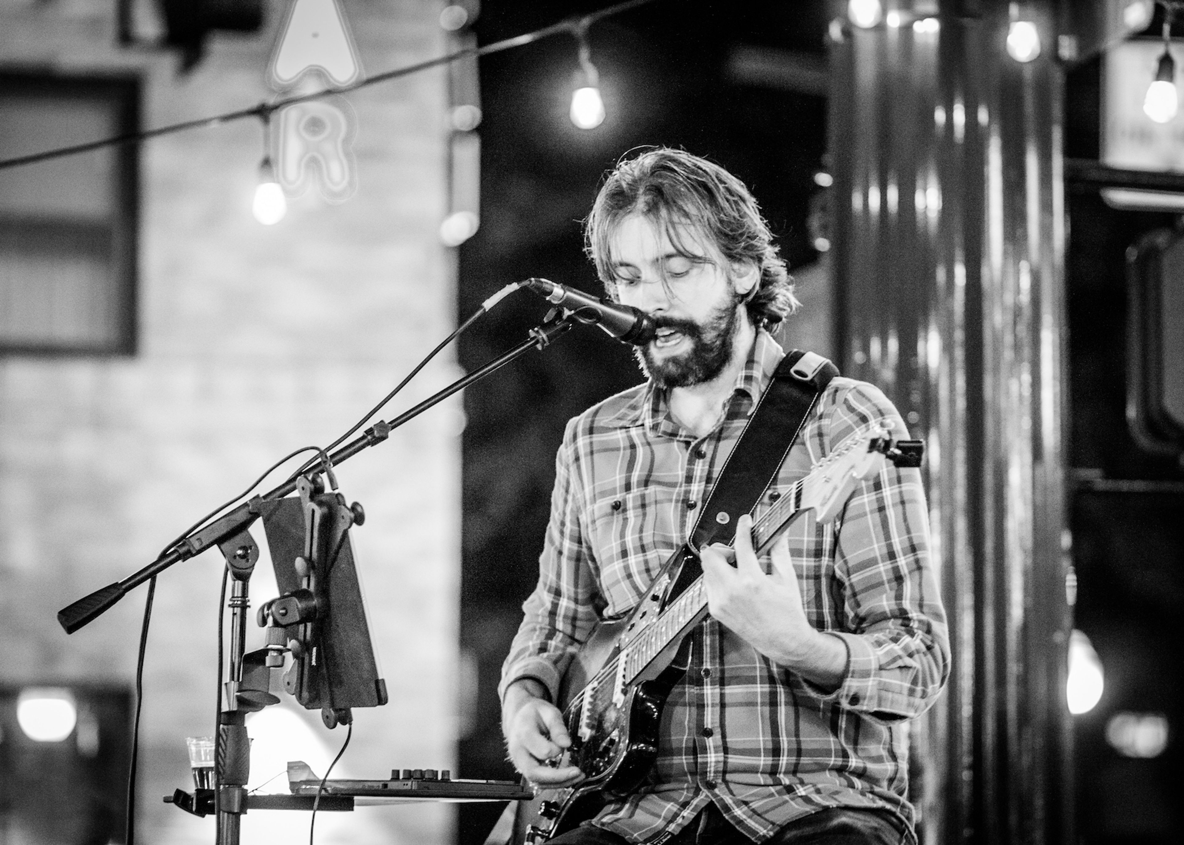 Cover photo of Grant Swift | One Man Band | Singing Guitarist