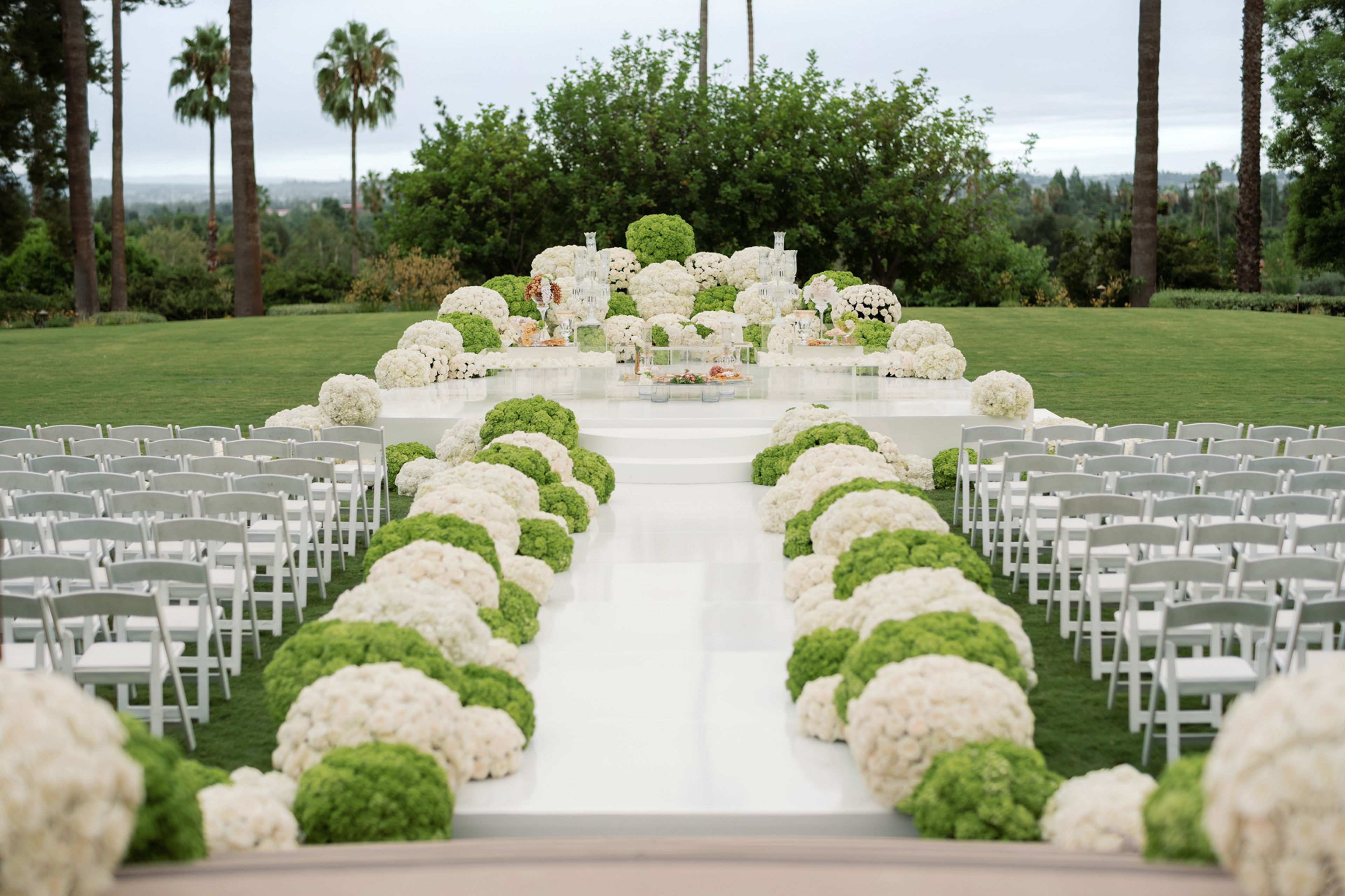 Cover photo of Butterfly Floral & Event Design