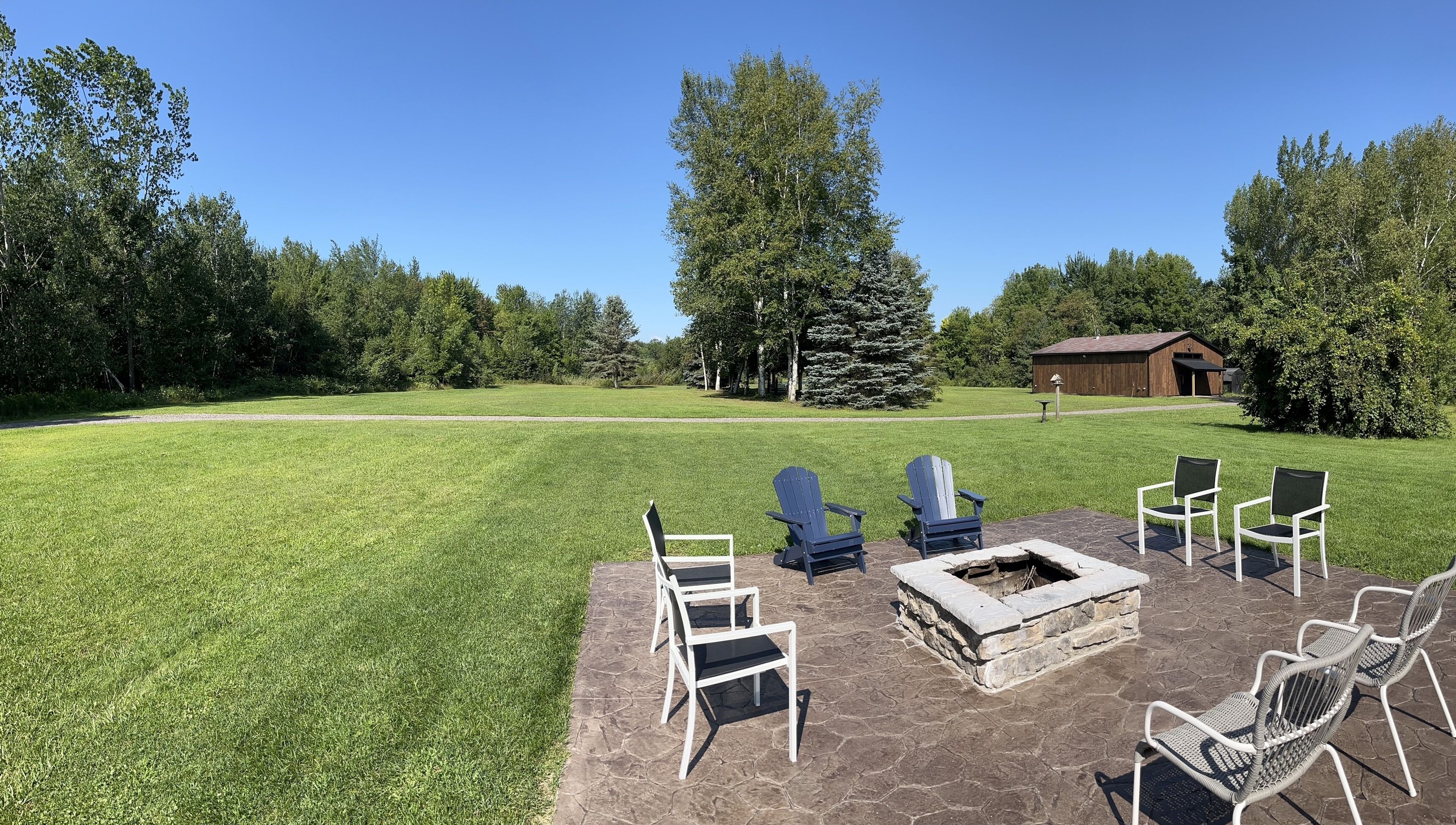 Cover photo of Tonys Place