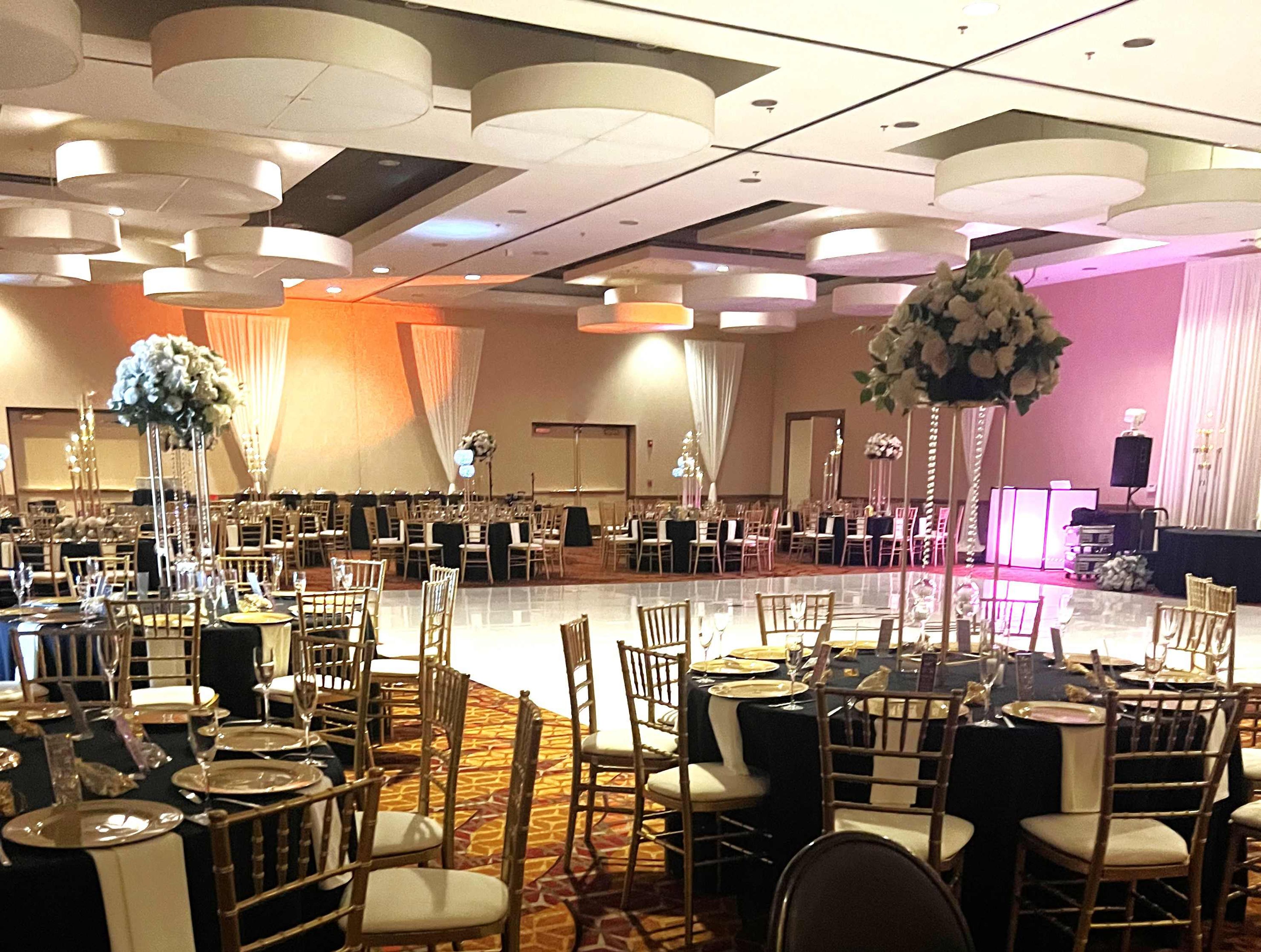 Cover photo of Chicago Marriott Naperville