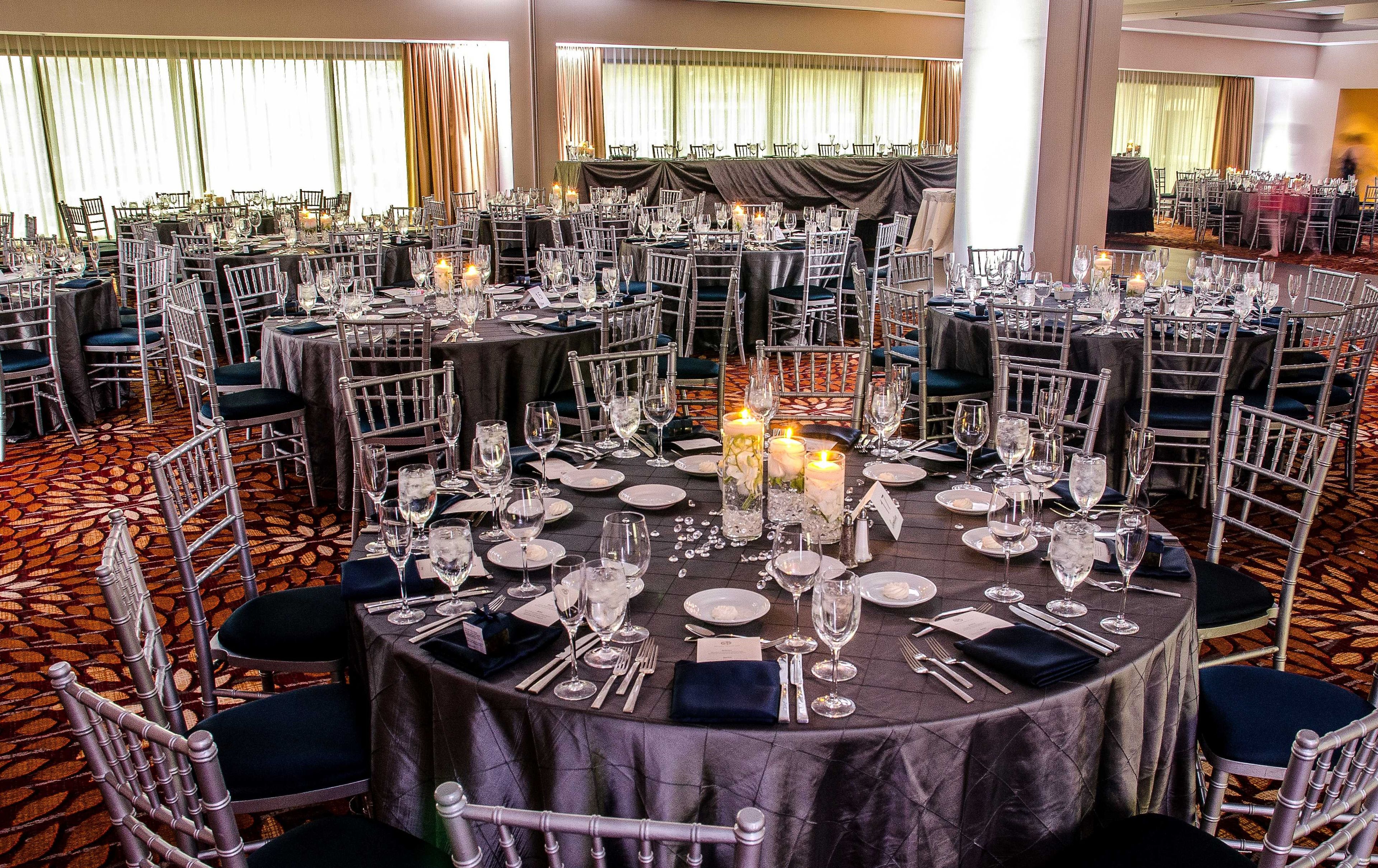 Cover photo of Chicago Marriott Naperville