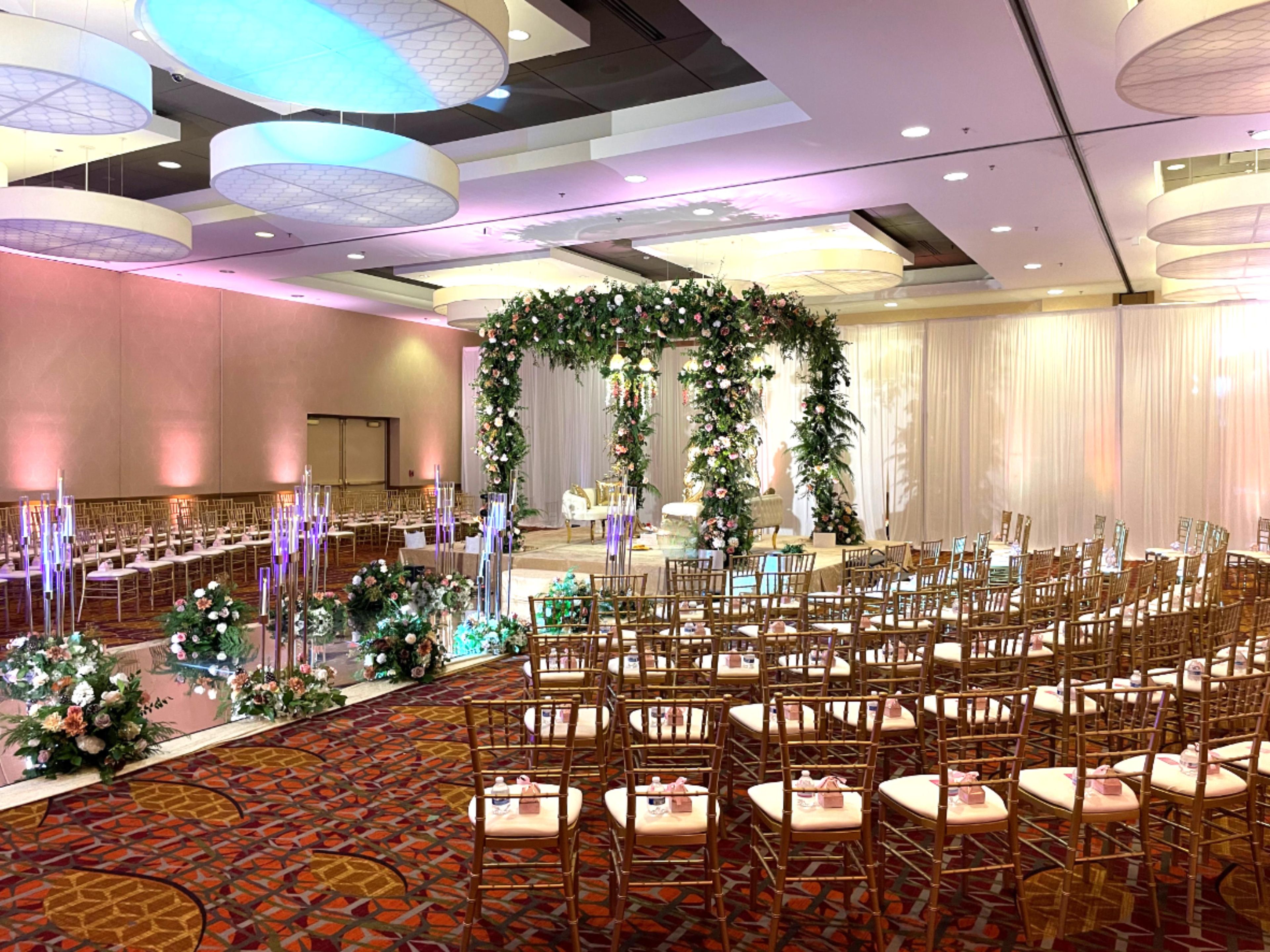 Cover photo of Chicago Marriott Naperville