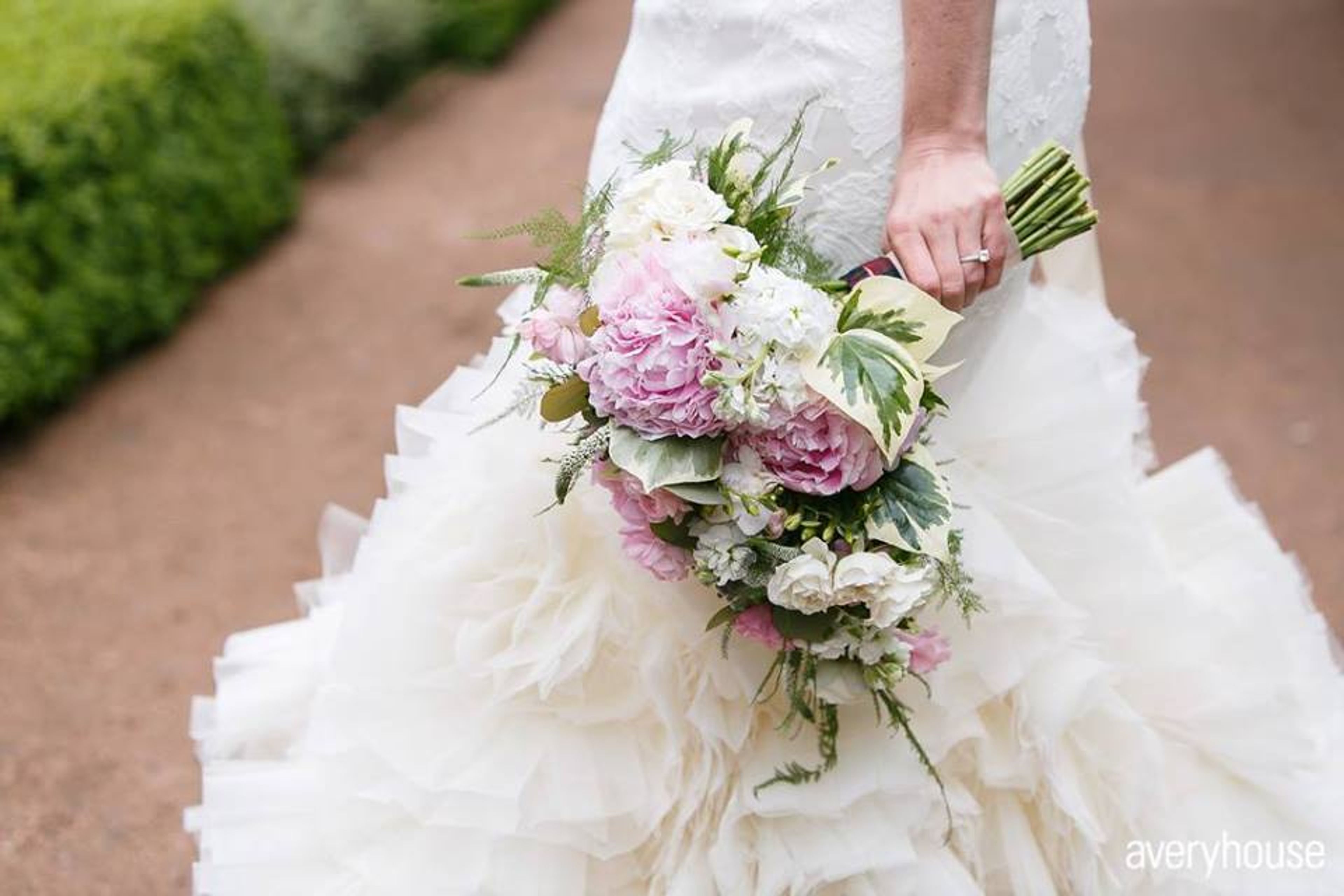 Cover photo of Fleur Couture