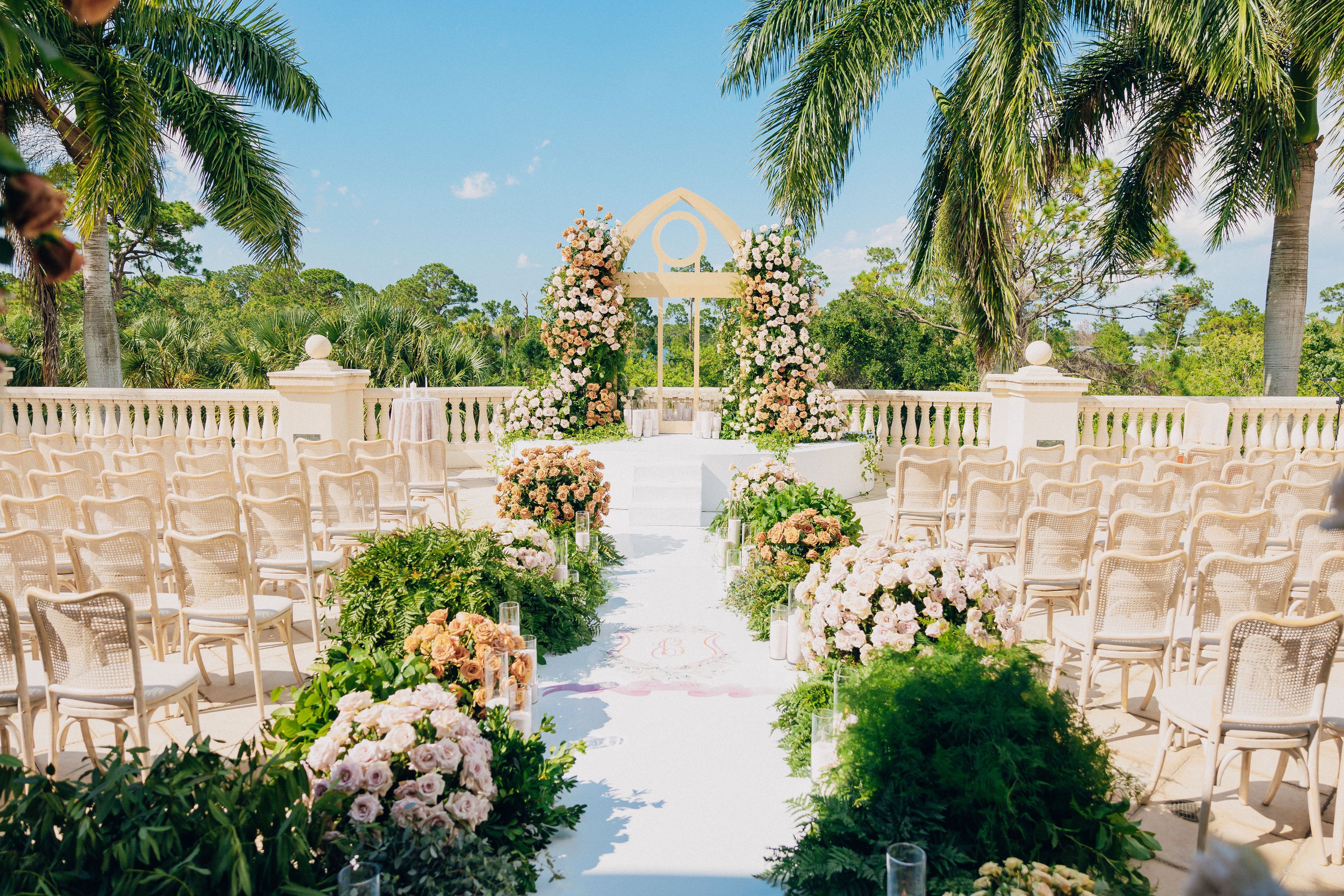 Cover photo of Sophistichic Art des Fleurs