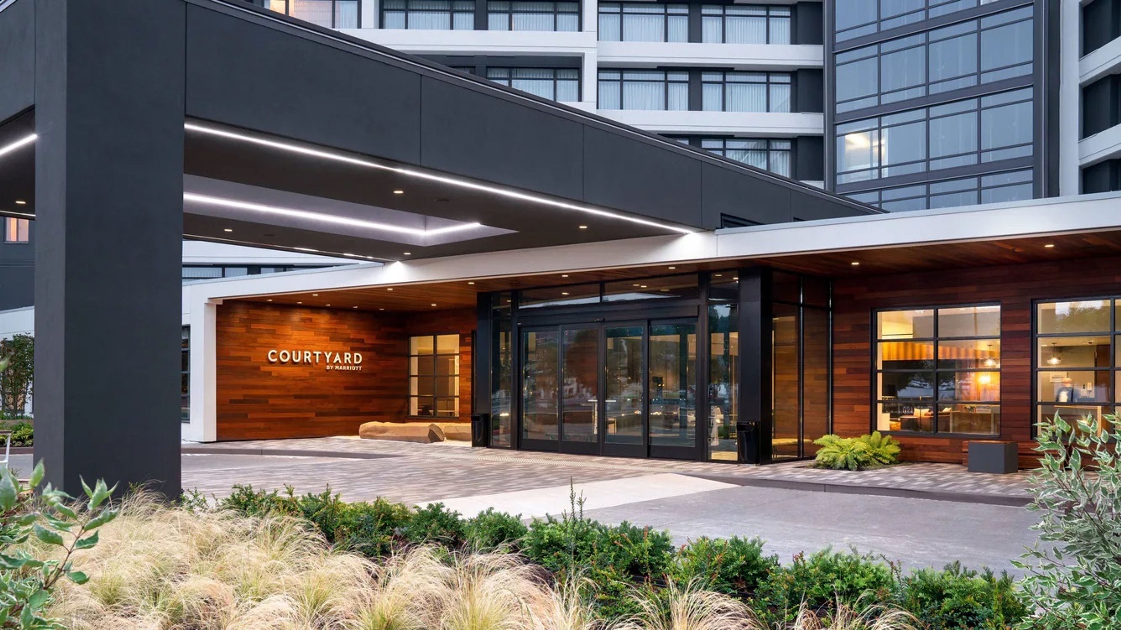 Cover photo of Courtyard Seattle Downtown/Lake Union