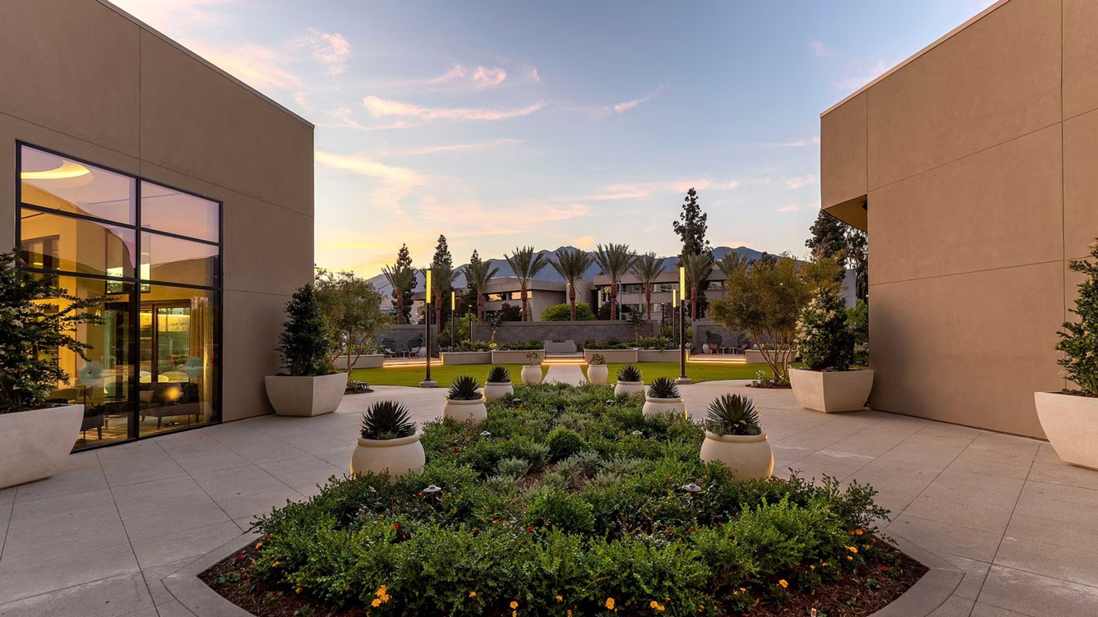 Cover photo of Le Méridien Pasadena Arcadia