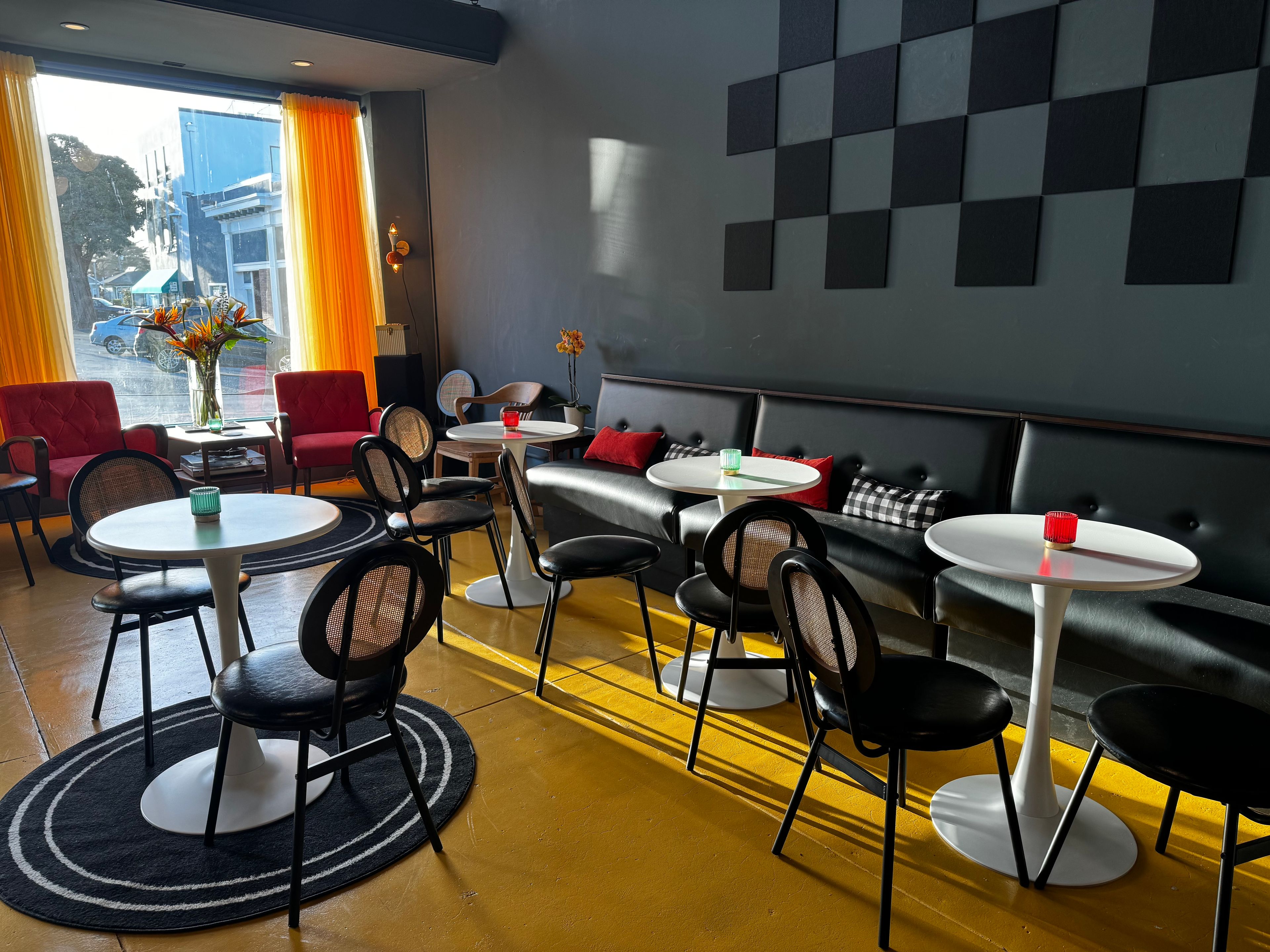 Cover photo of POP & HISS