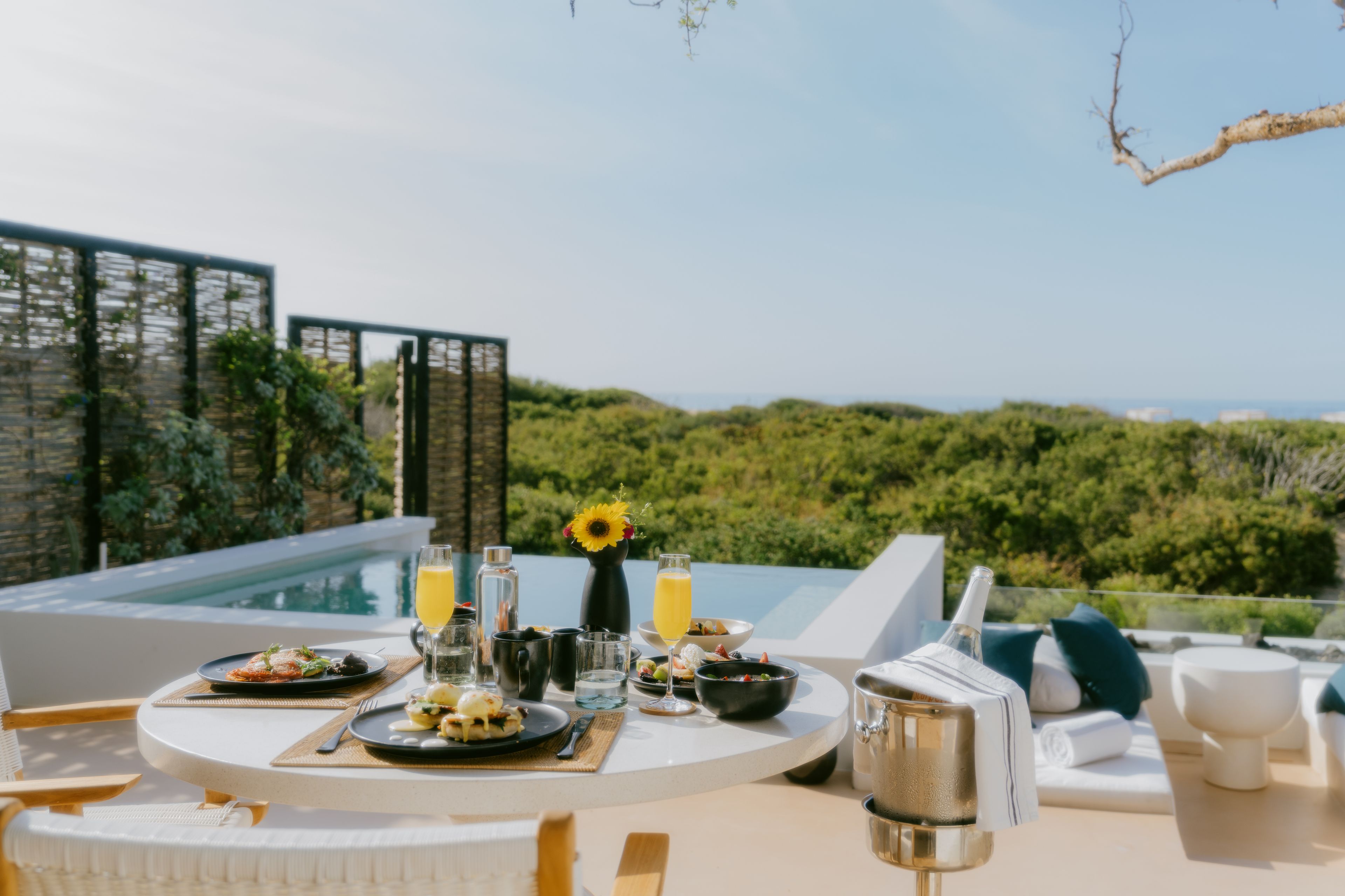 Cover photo of Kimpton Mas Olas Resort & Spa