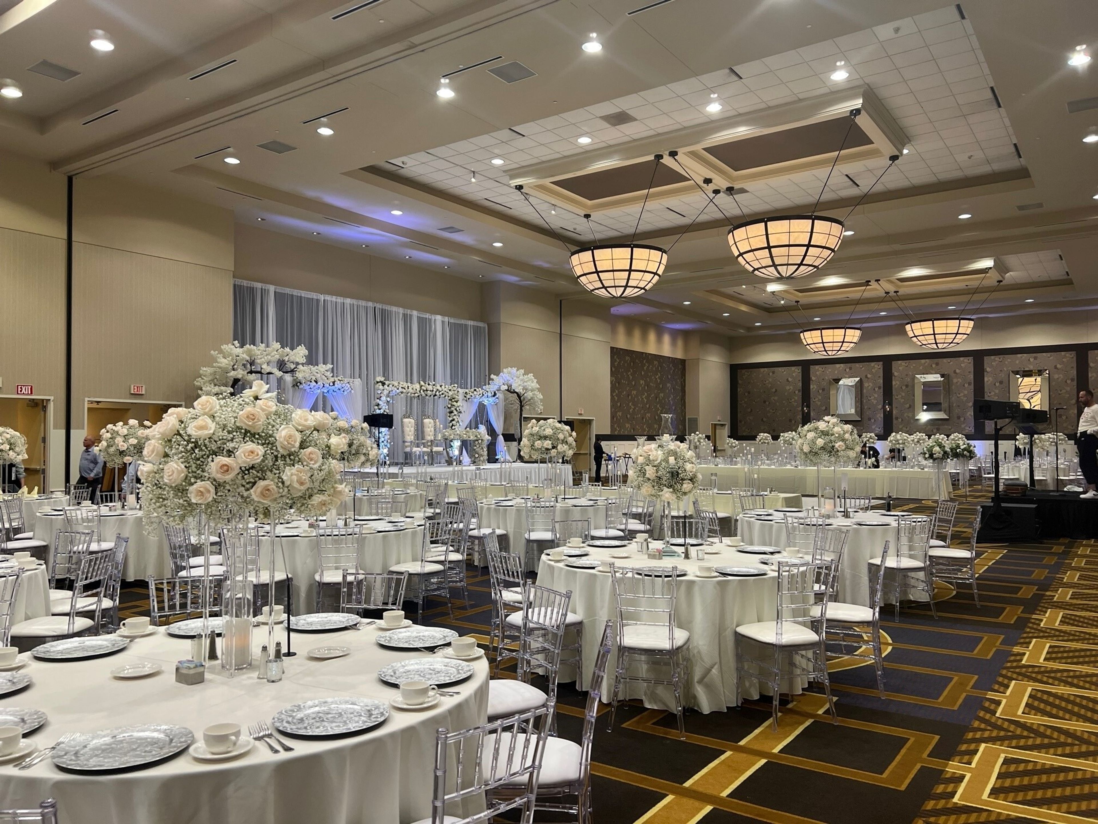 Cover photo of Sheraton Overland Park Hotel at the Convention Center