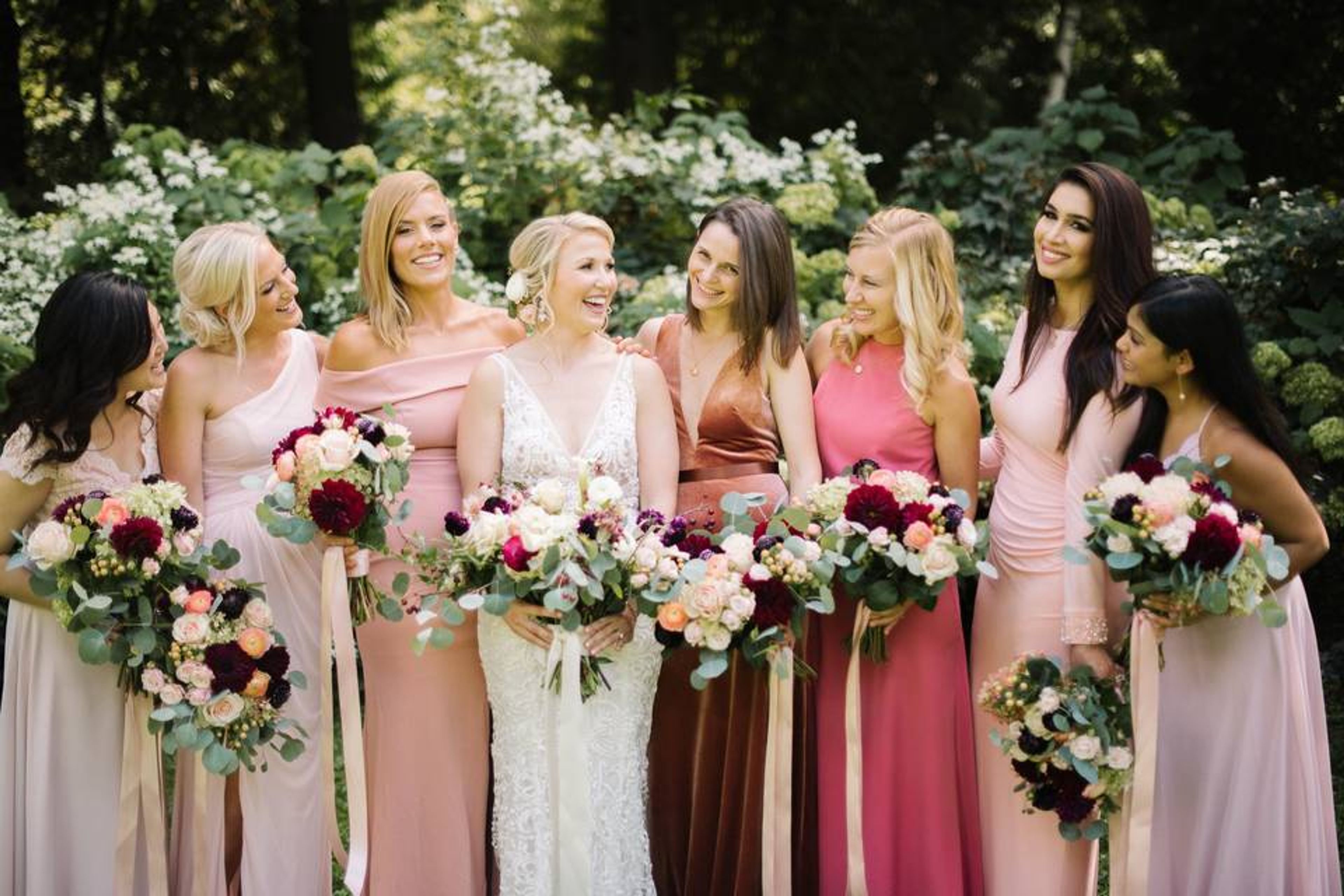 Cover photo of First Looks LLC