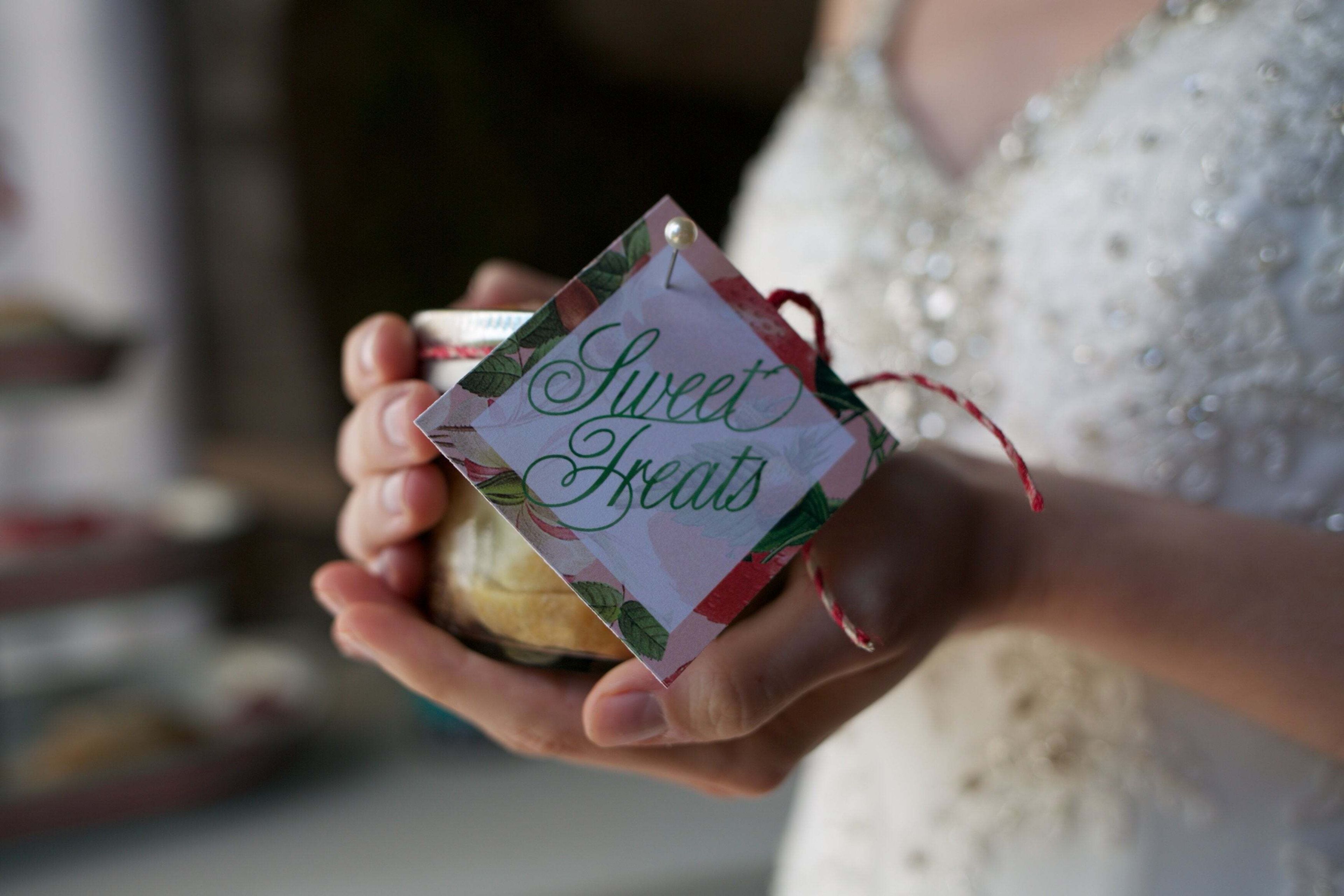 Cover photo of Sara's Bakery - featuring Tipsy Pies