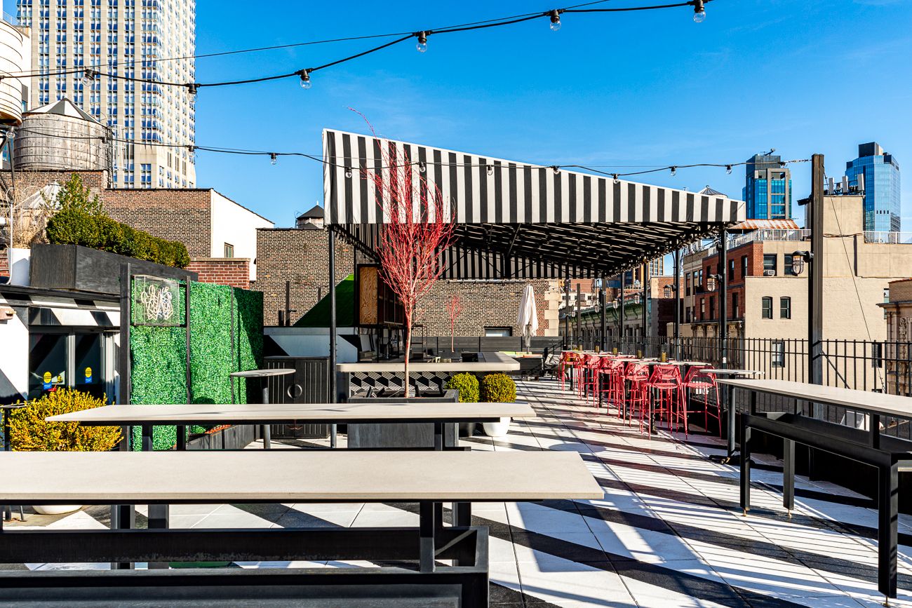 Black Tap Craft Burgers & Beer 35th Street | New York Venue | 1088