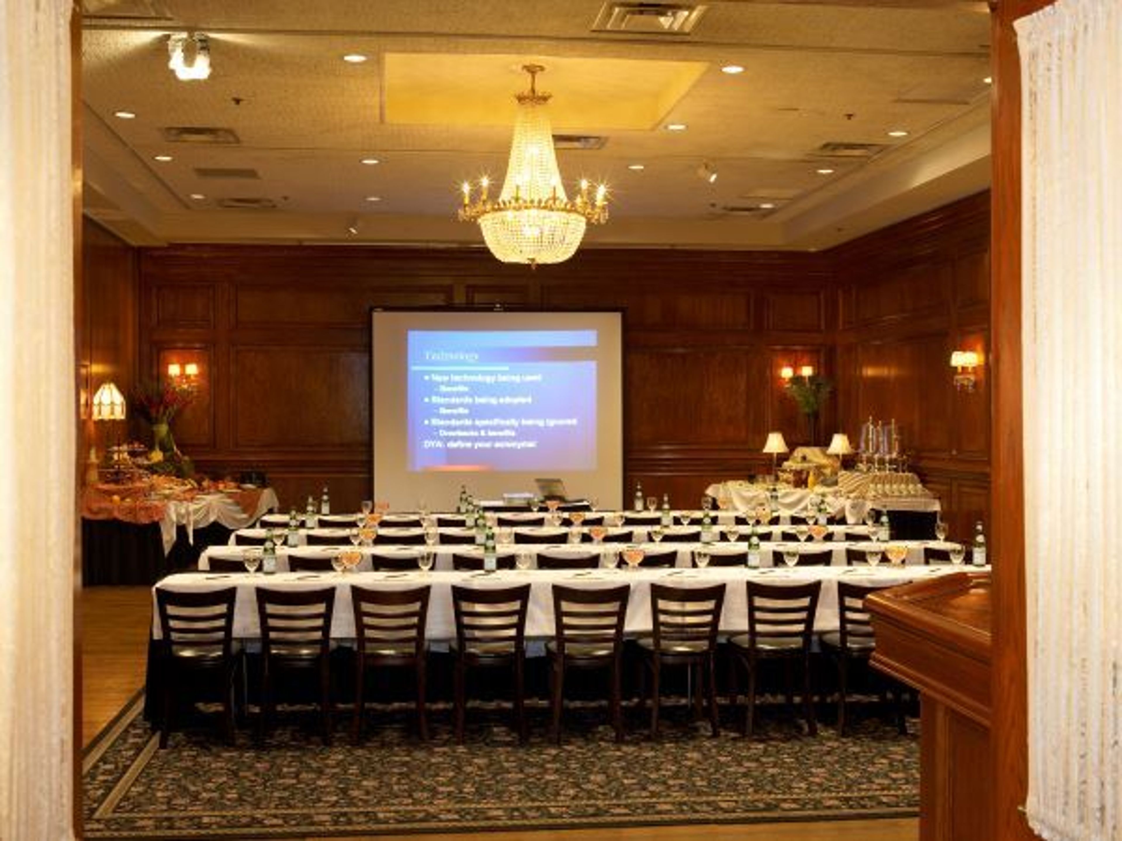 Cover photo of Maggiano’s Little Italy Buckhead