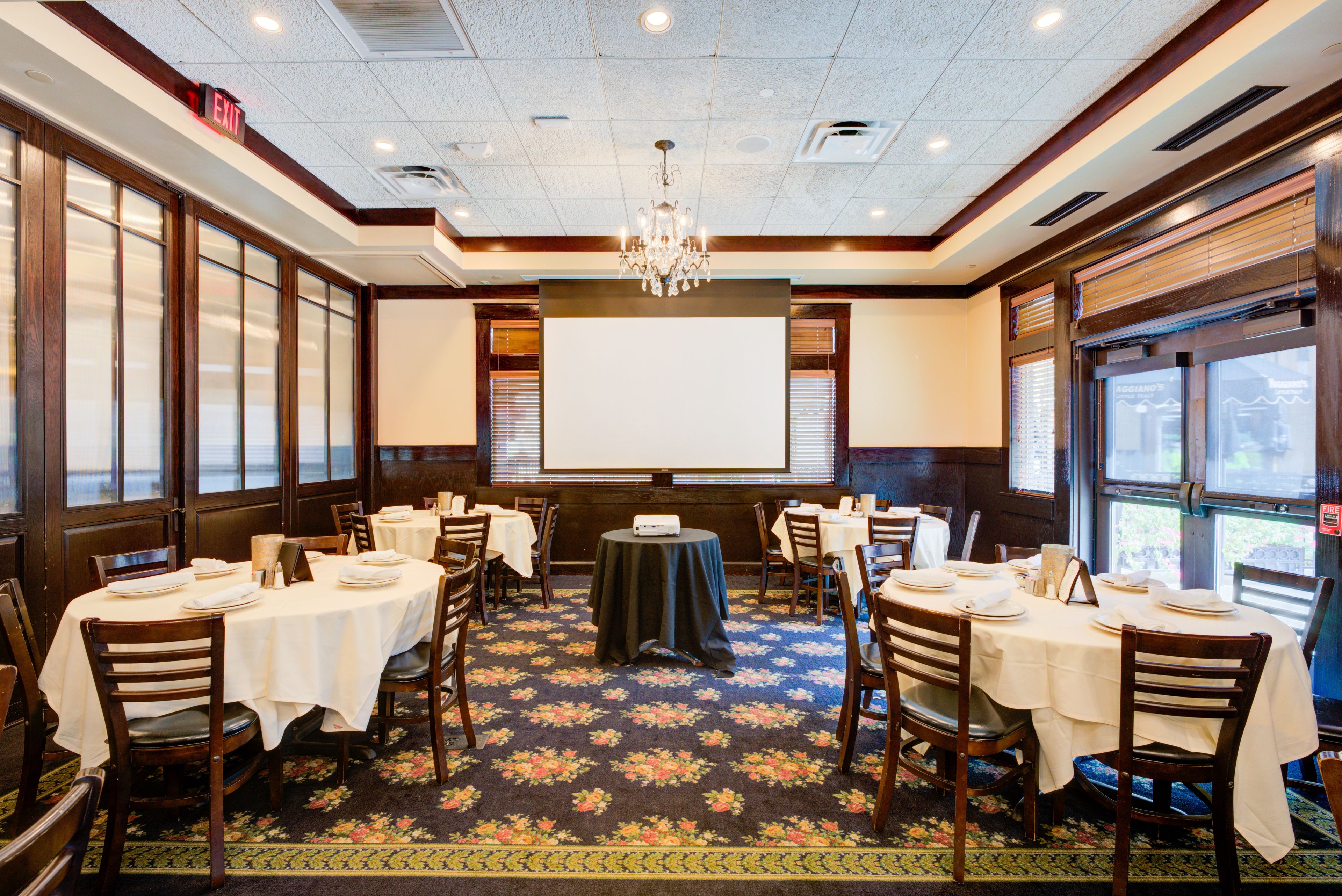 Cover photo of Maggiano’s Little Italy Houston