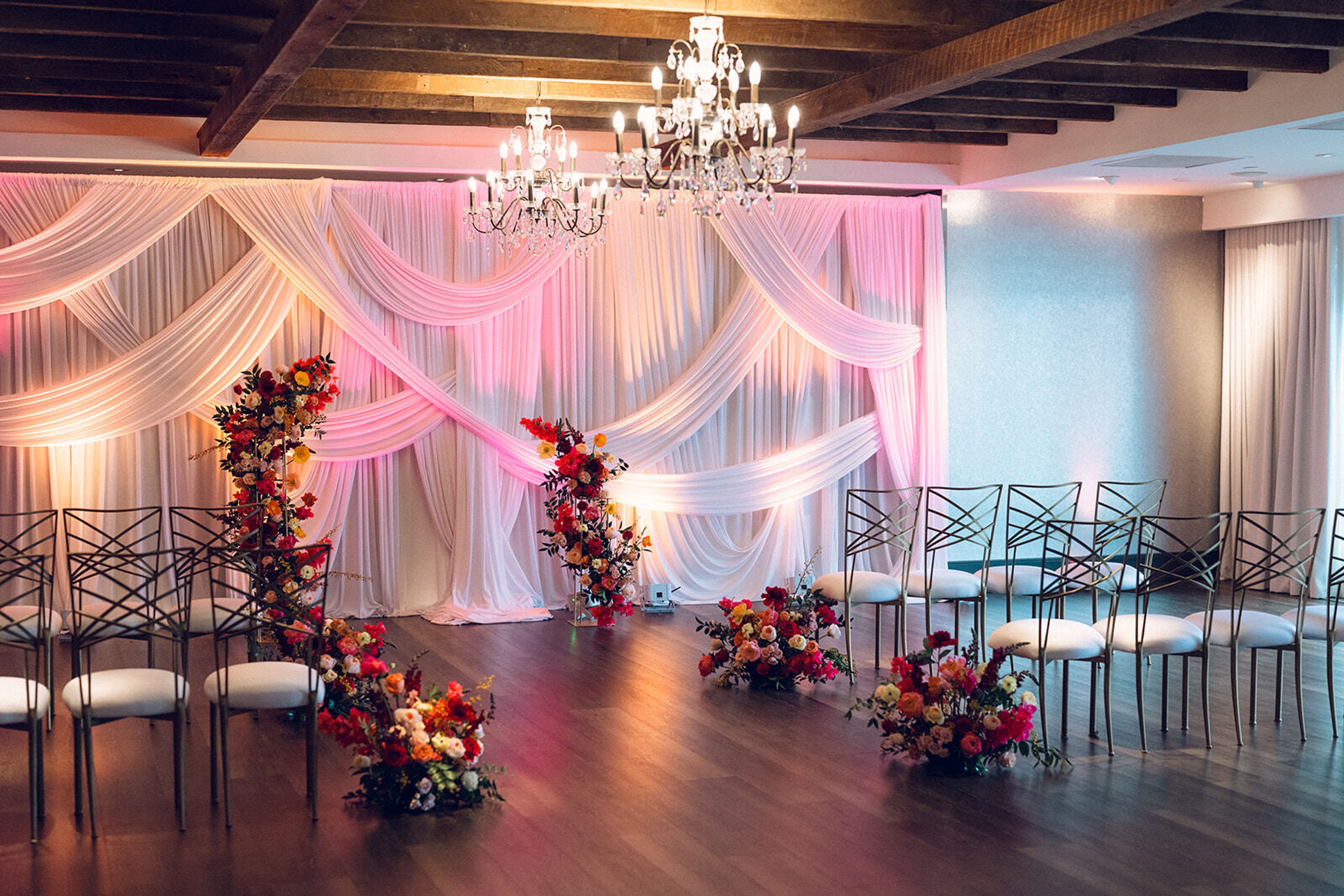 Cover photo of Parlur