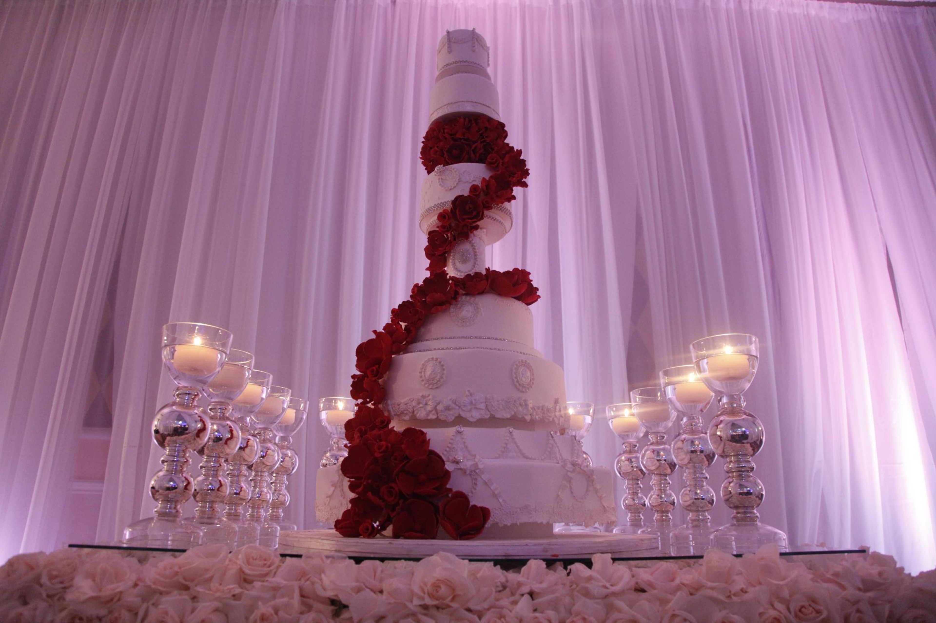 Cover photo of Special Cakes By Ruben