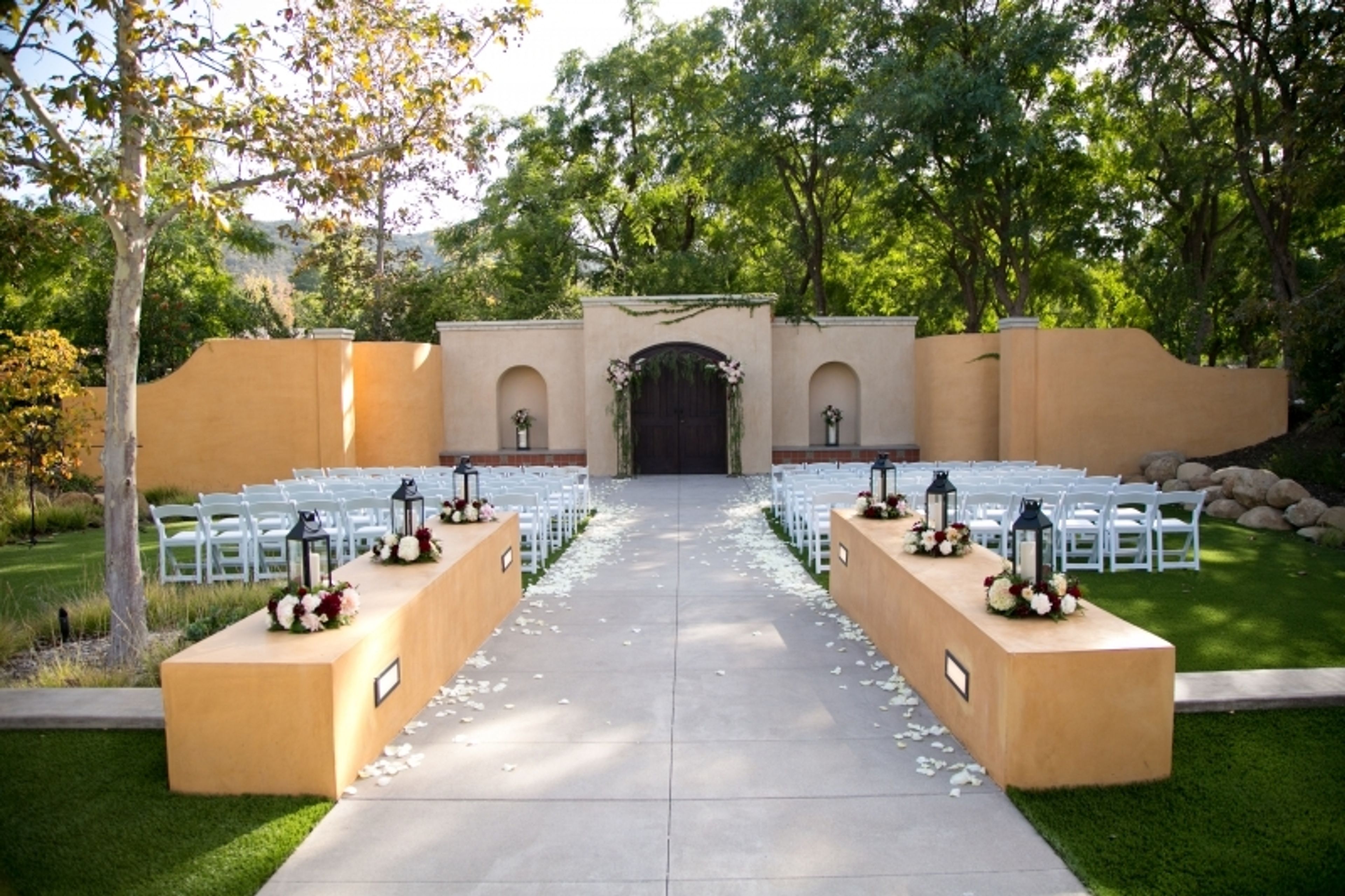 Cover photo of Los Robles