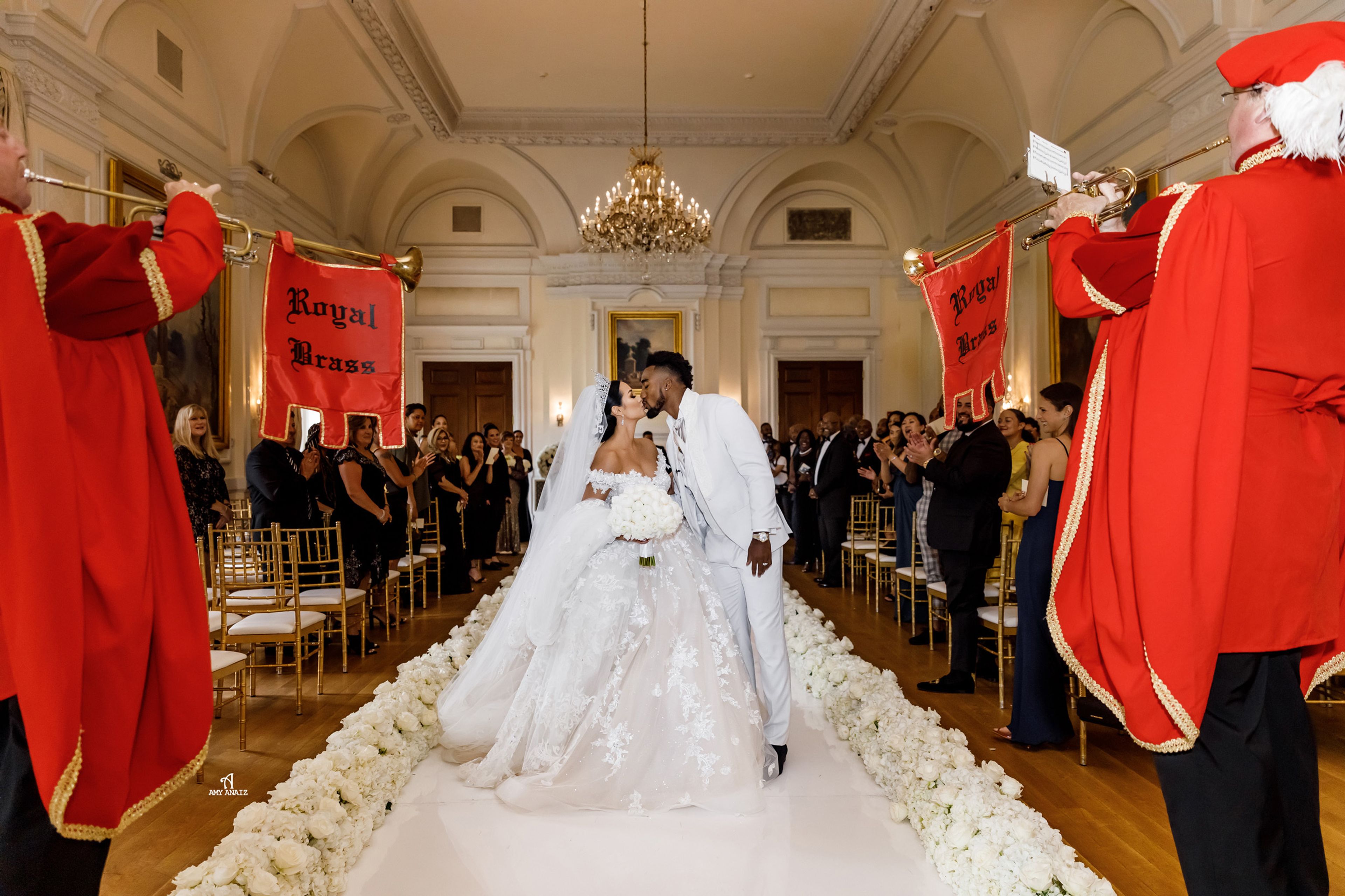 Cover photo of Amy Anaiz Photography