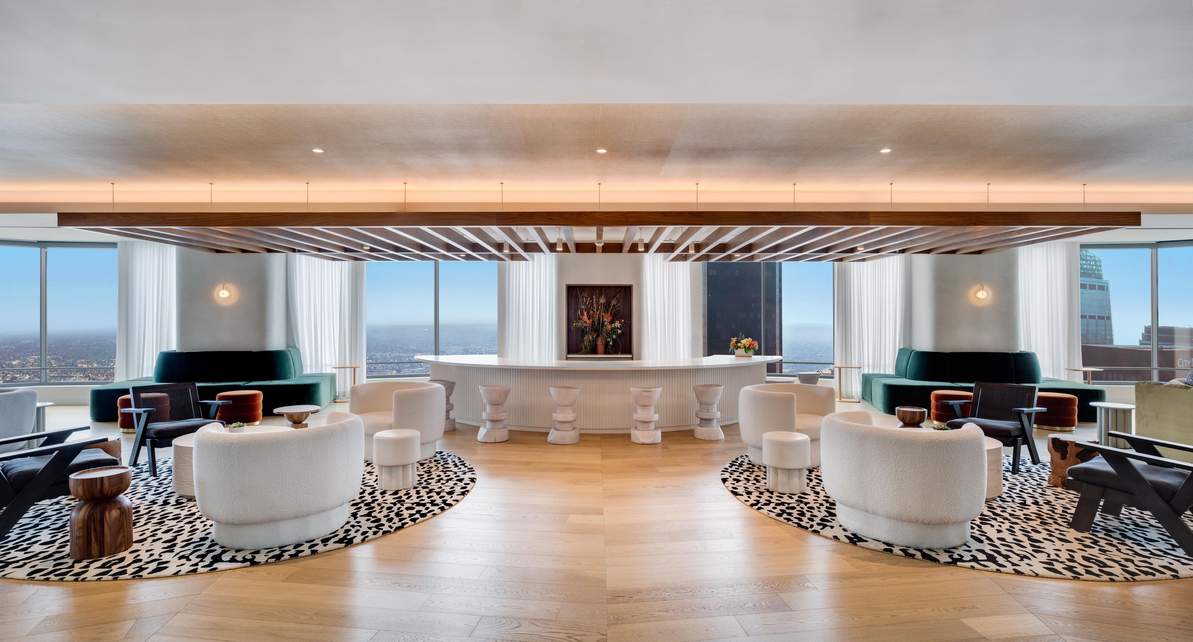 Cover photo of US Bank Tower 54th Floor