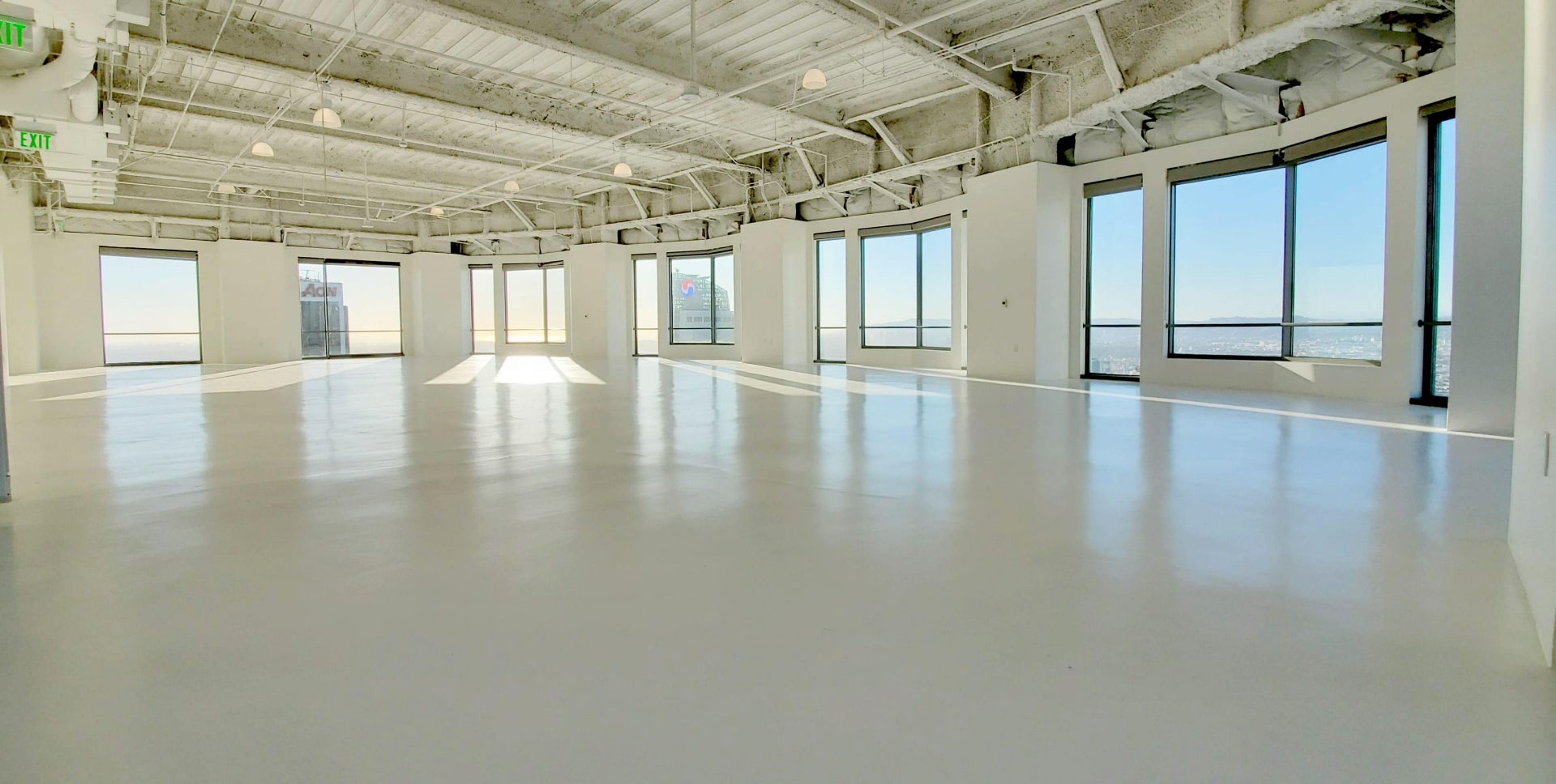 Cover photo of US Bank Tower 59th Floor