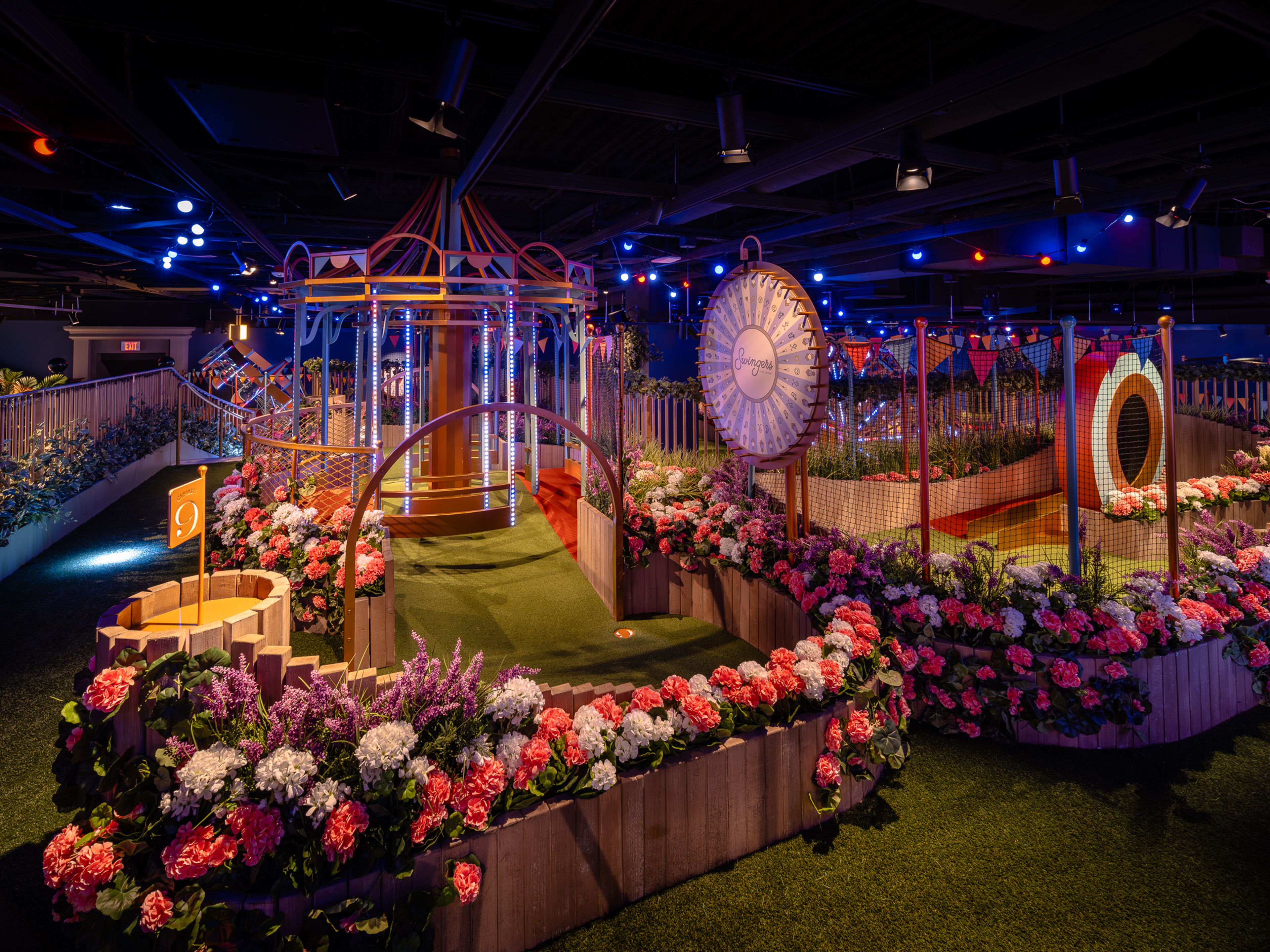 Cover photo of Swingers – the crazy golf club (Las Vegas)