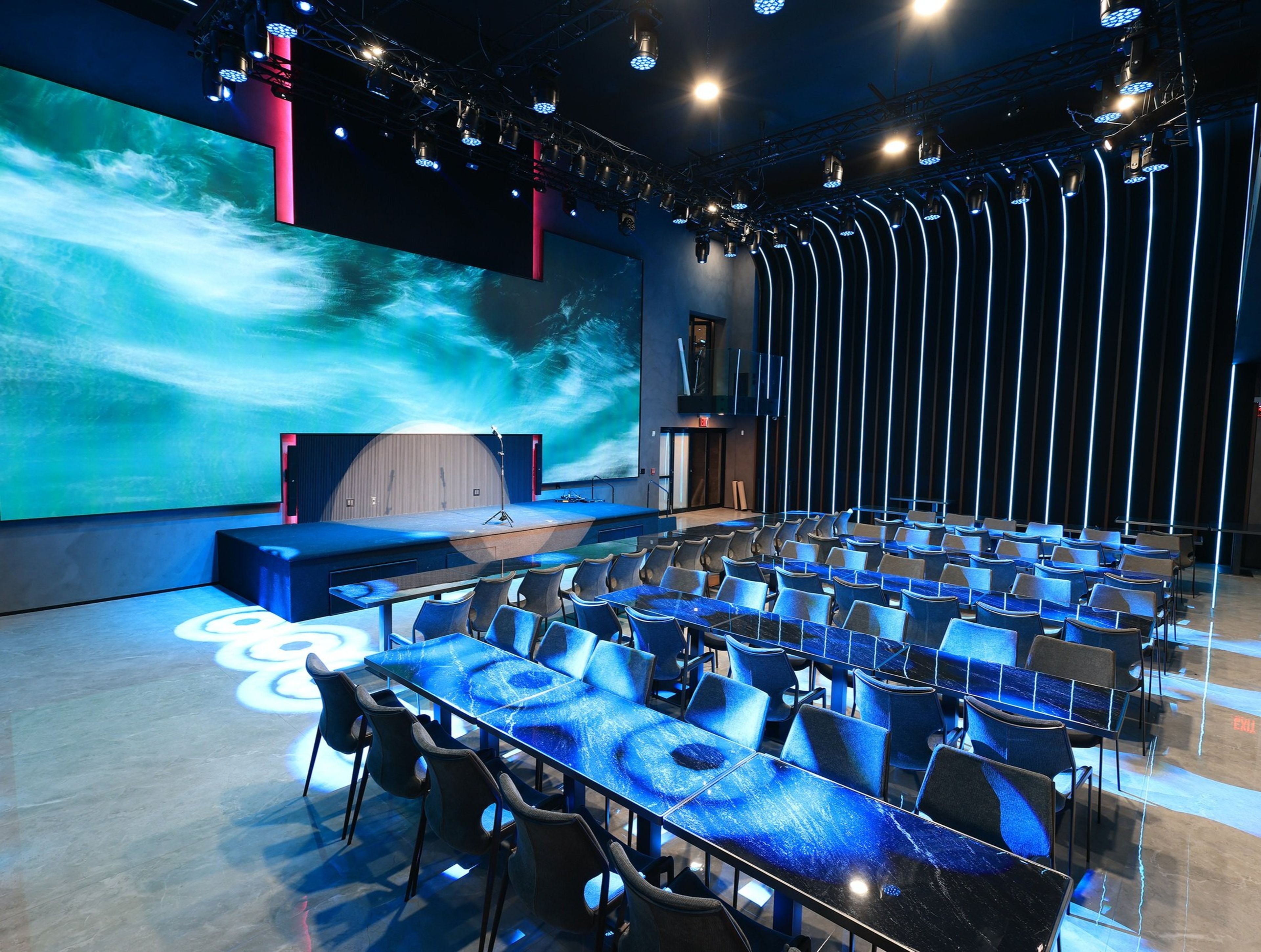 Cover photo of Lounge X