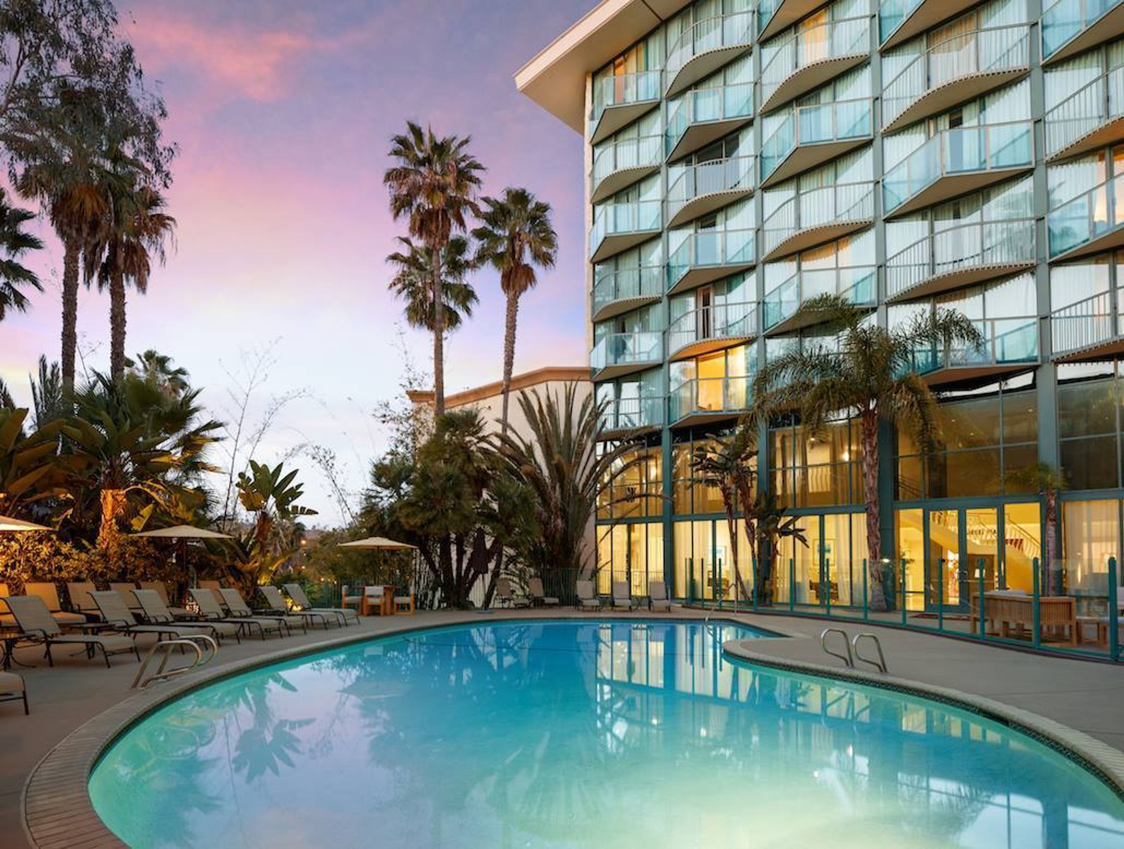 Cover photo of DoubleTree by Hilton Hotel San Diego – Hotel Circle