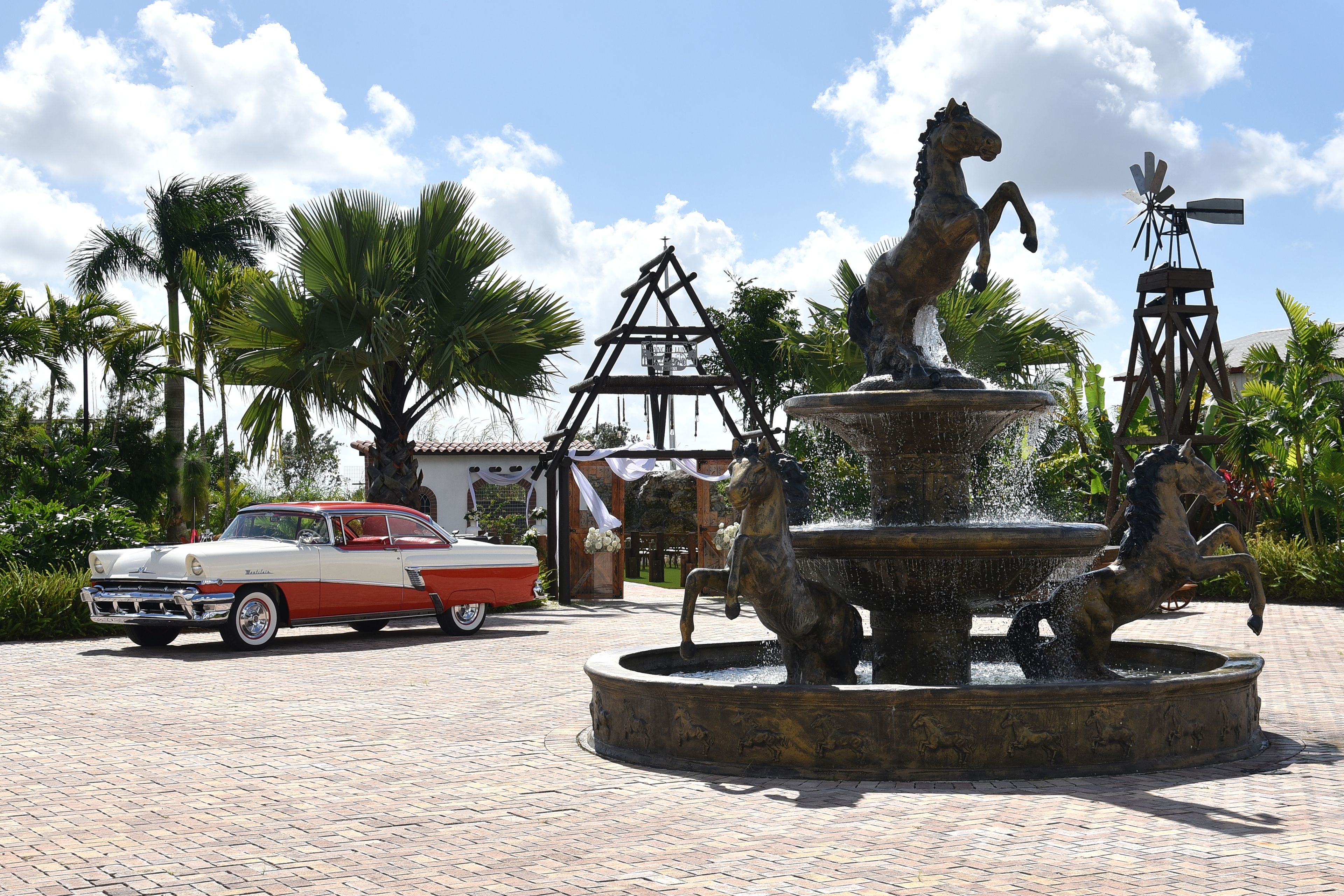 Cover photo of Rancho Luna Farm