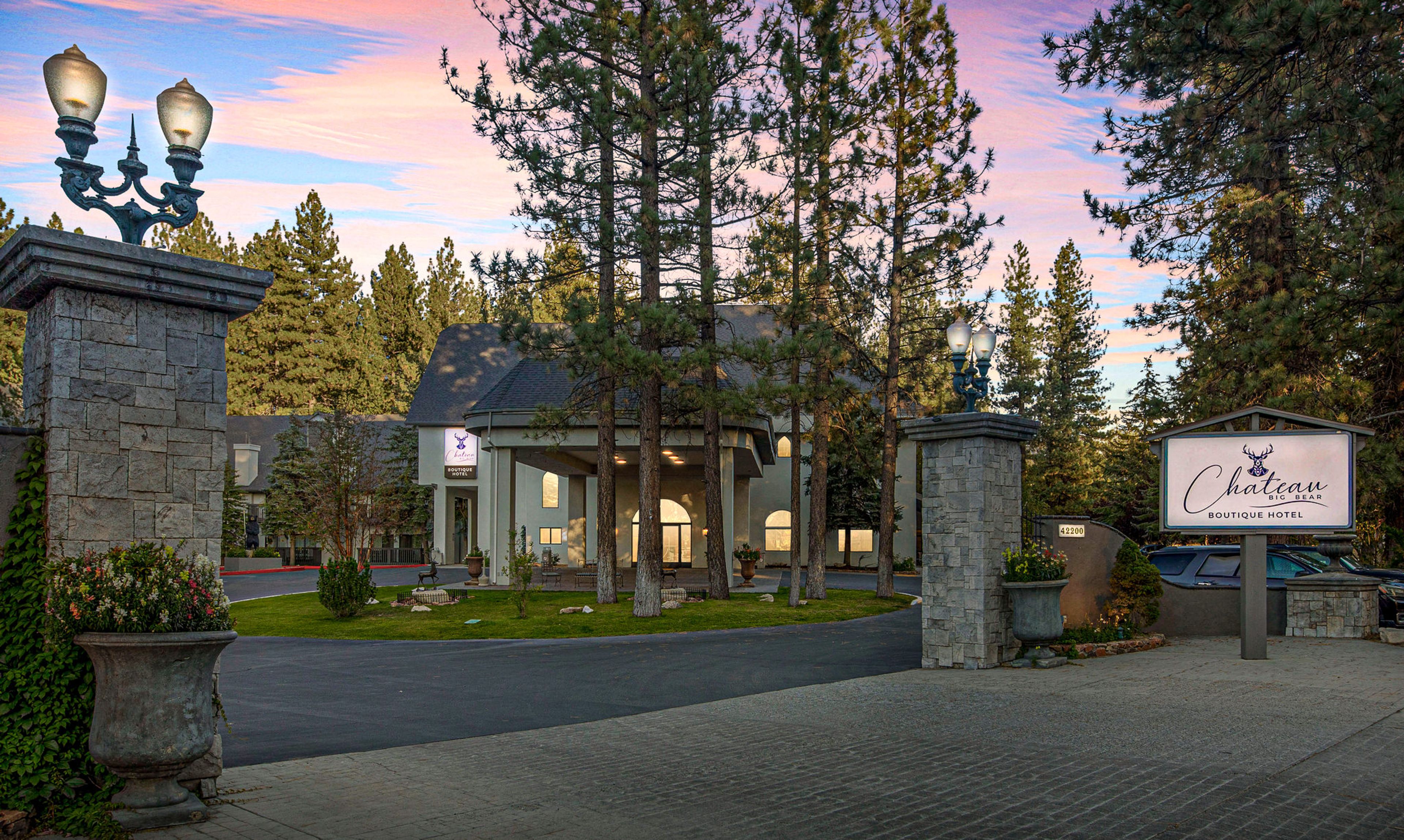 Cover photo of Chateau Big Bear Boutique Hotel