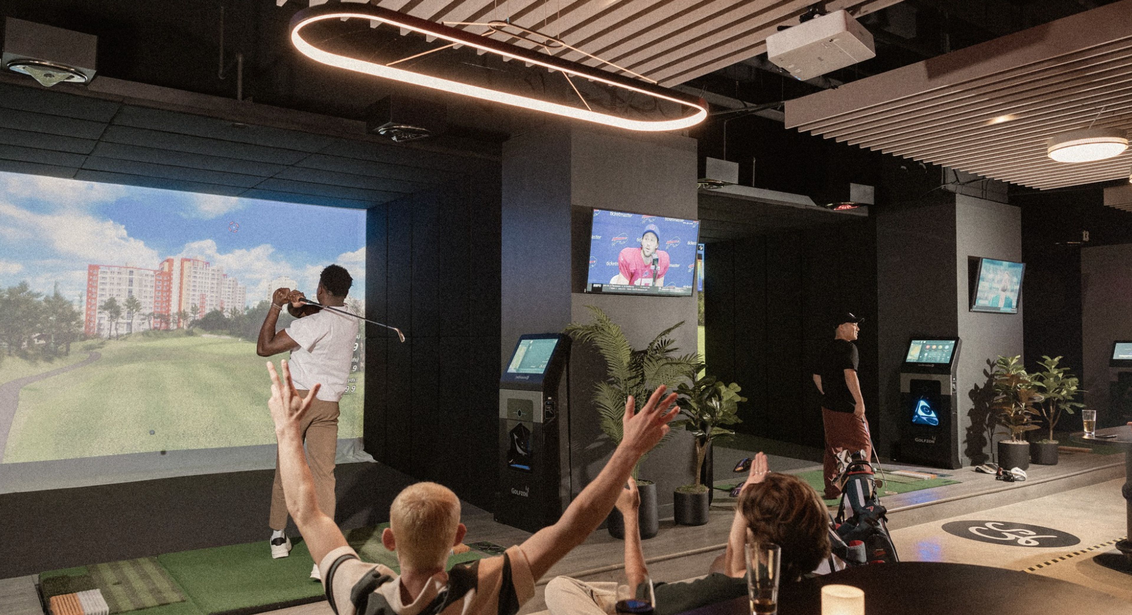 Cover photo of Golfzon Social