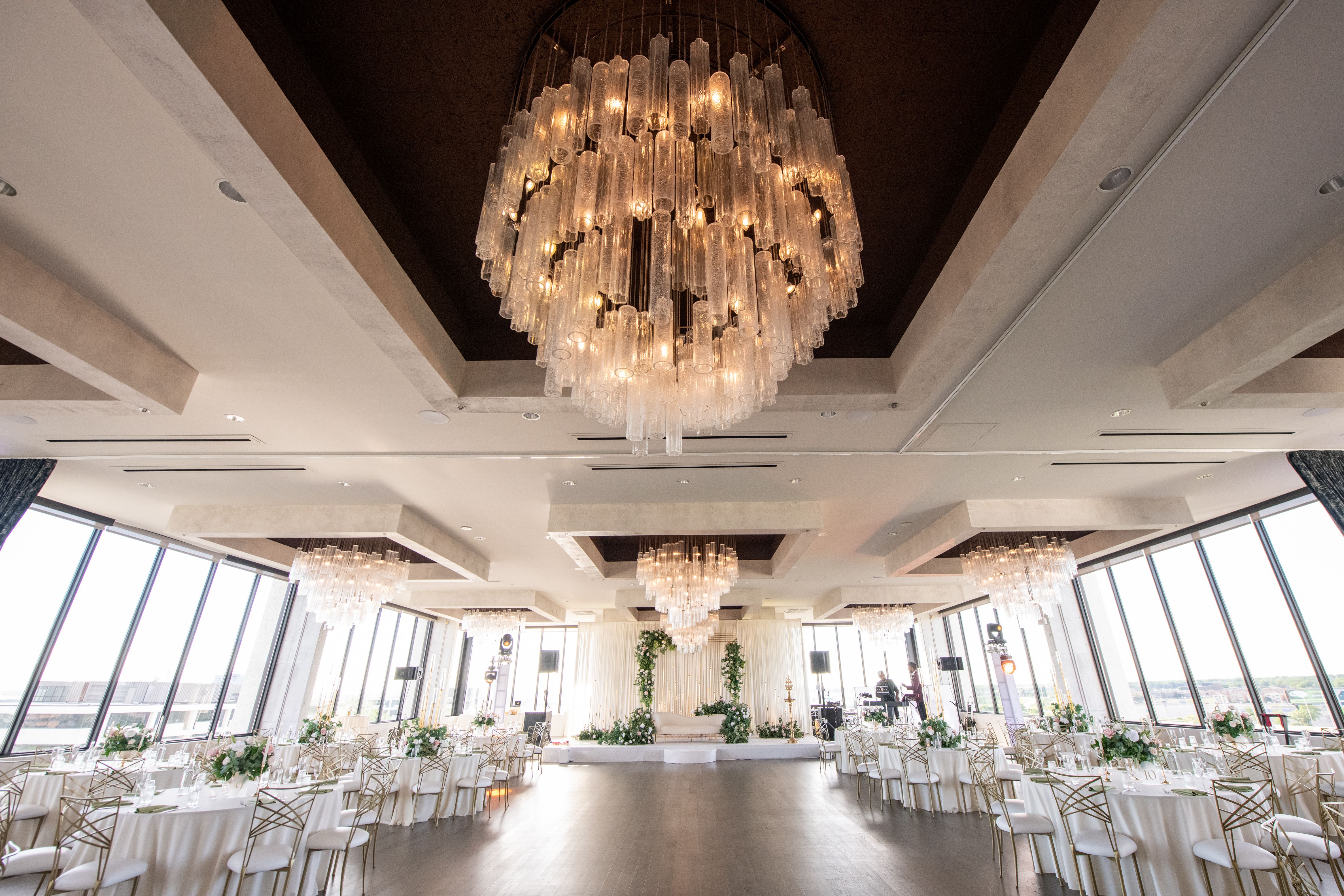 Top 20 Wedding Venues in Des Plaines, IL | PartySlate, image size:4743x3162