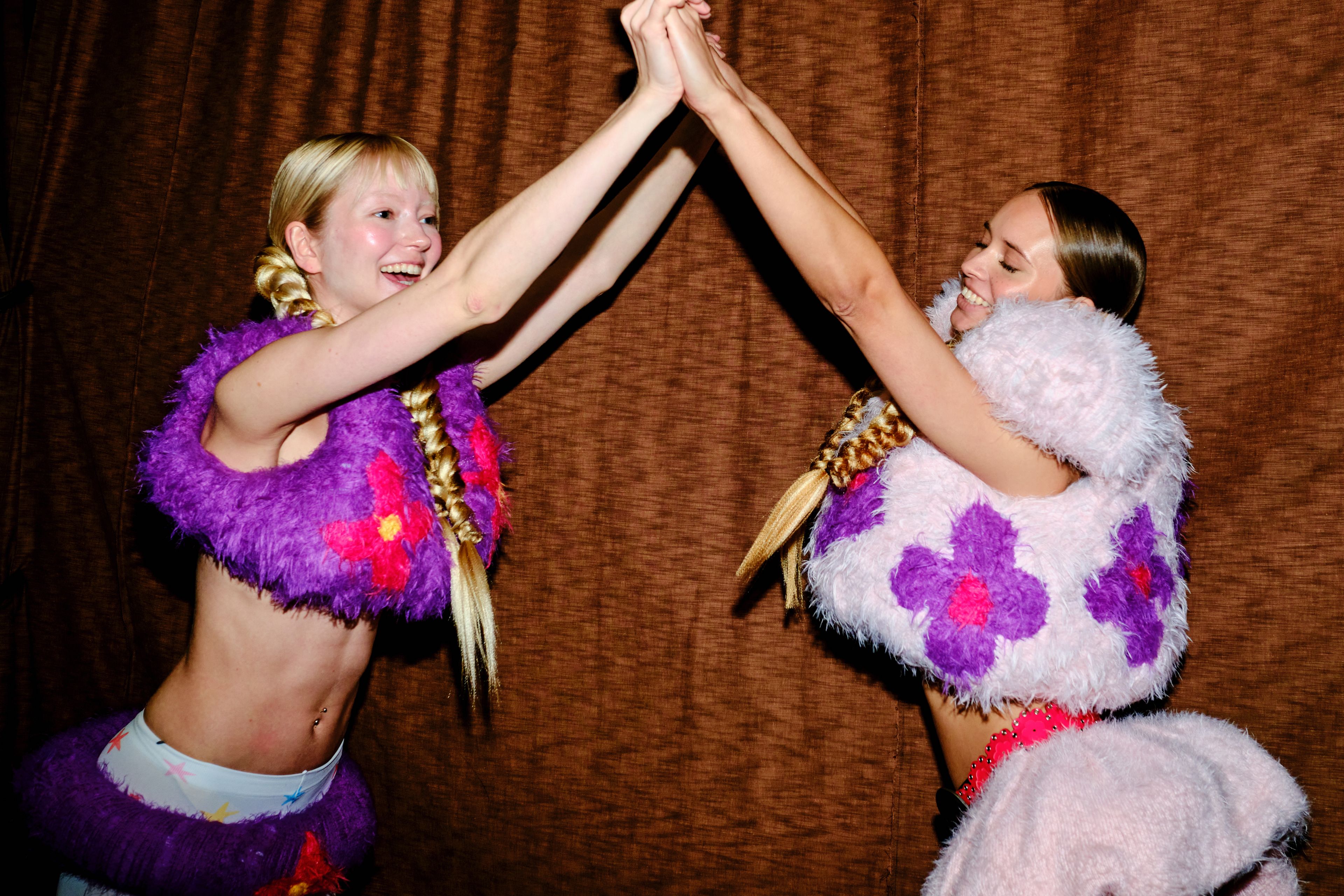 Cover photo of Folk Media