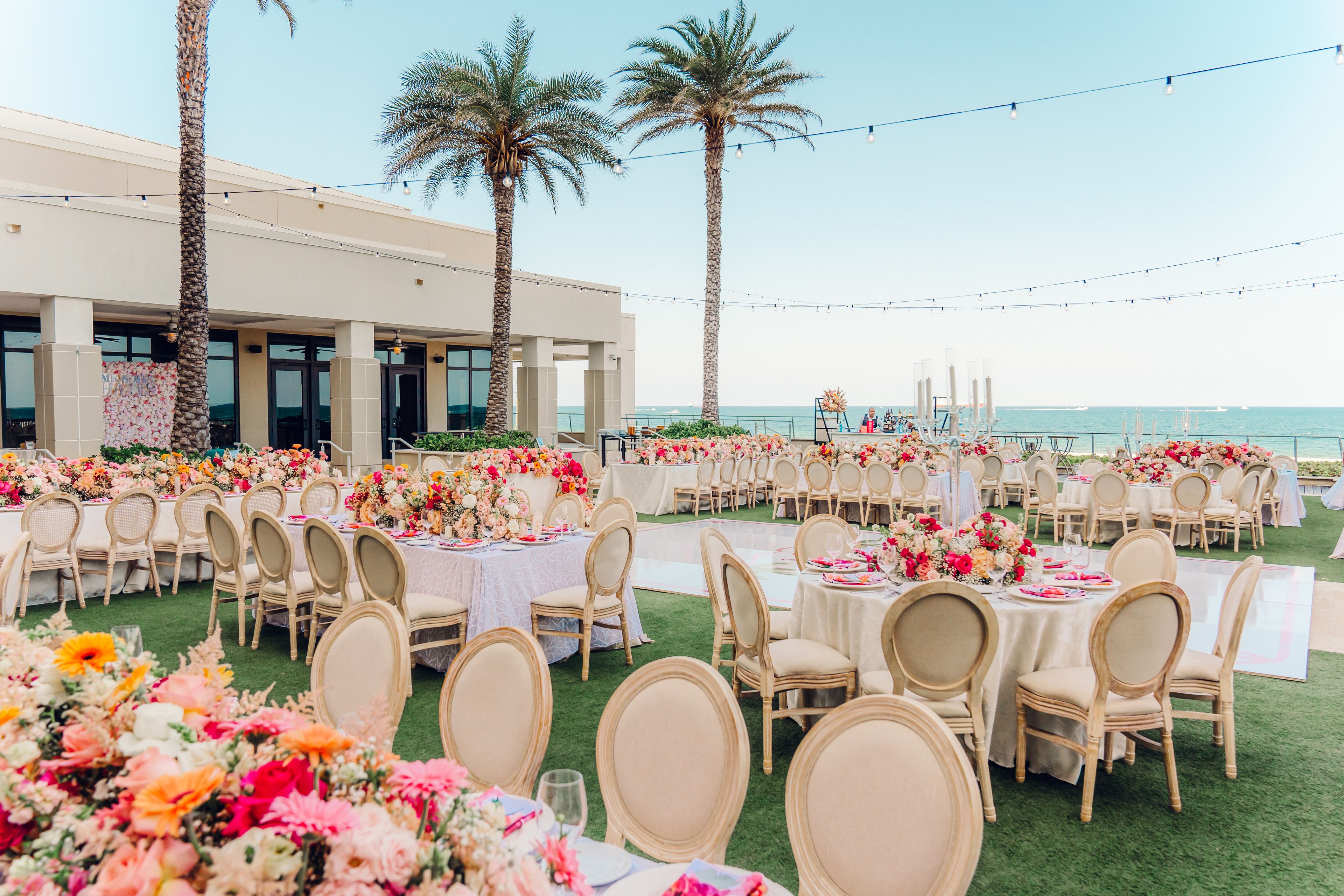 Cover photo of Trés Chic Event Planning & Design