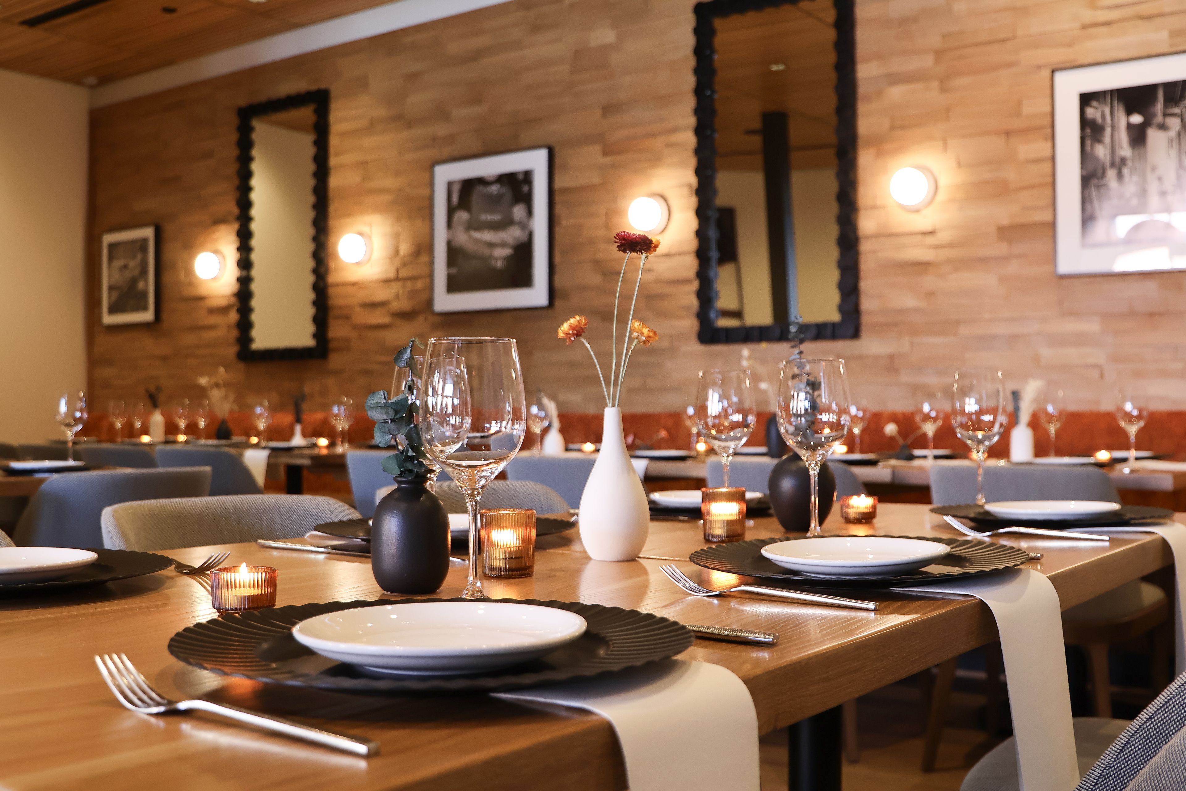 Cover photo of Tangled Roots Craft Beer and Kitchen - South Barrington