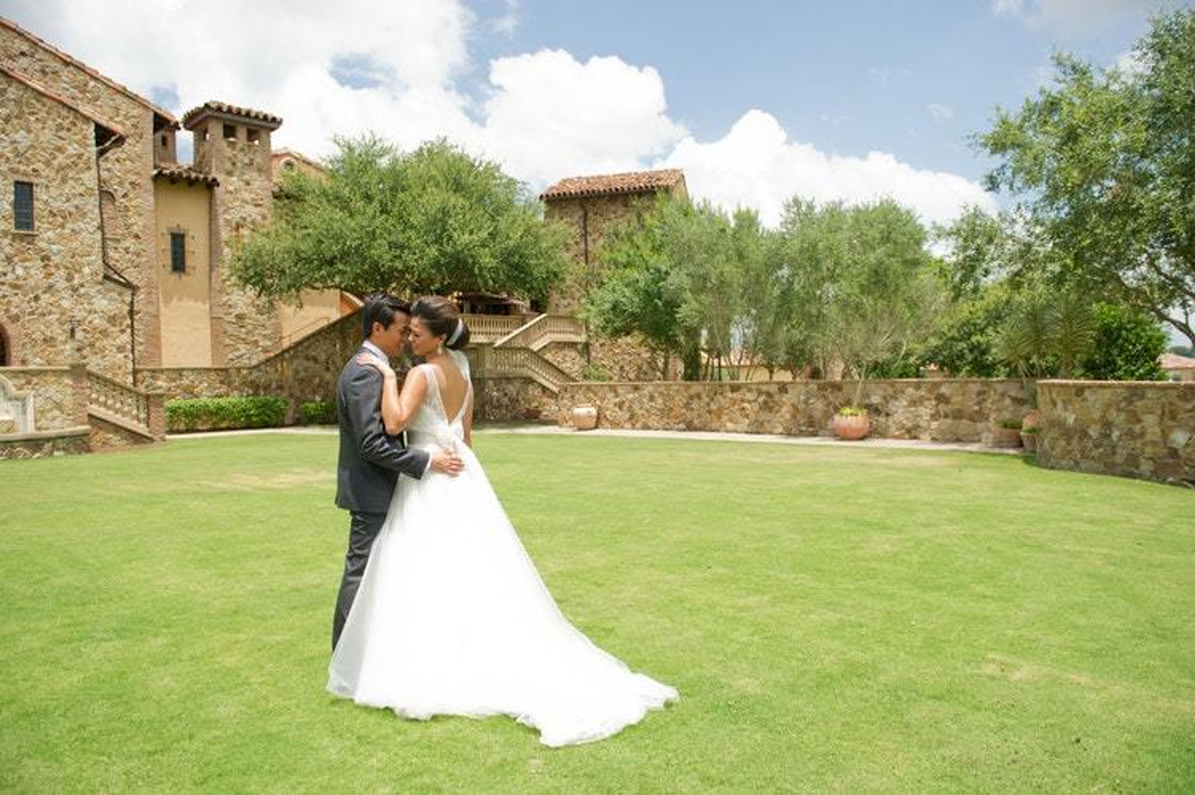 Cover photo of Andi Diamond Photography