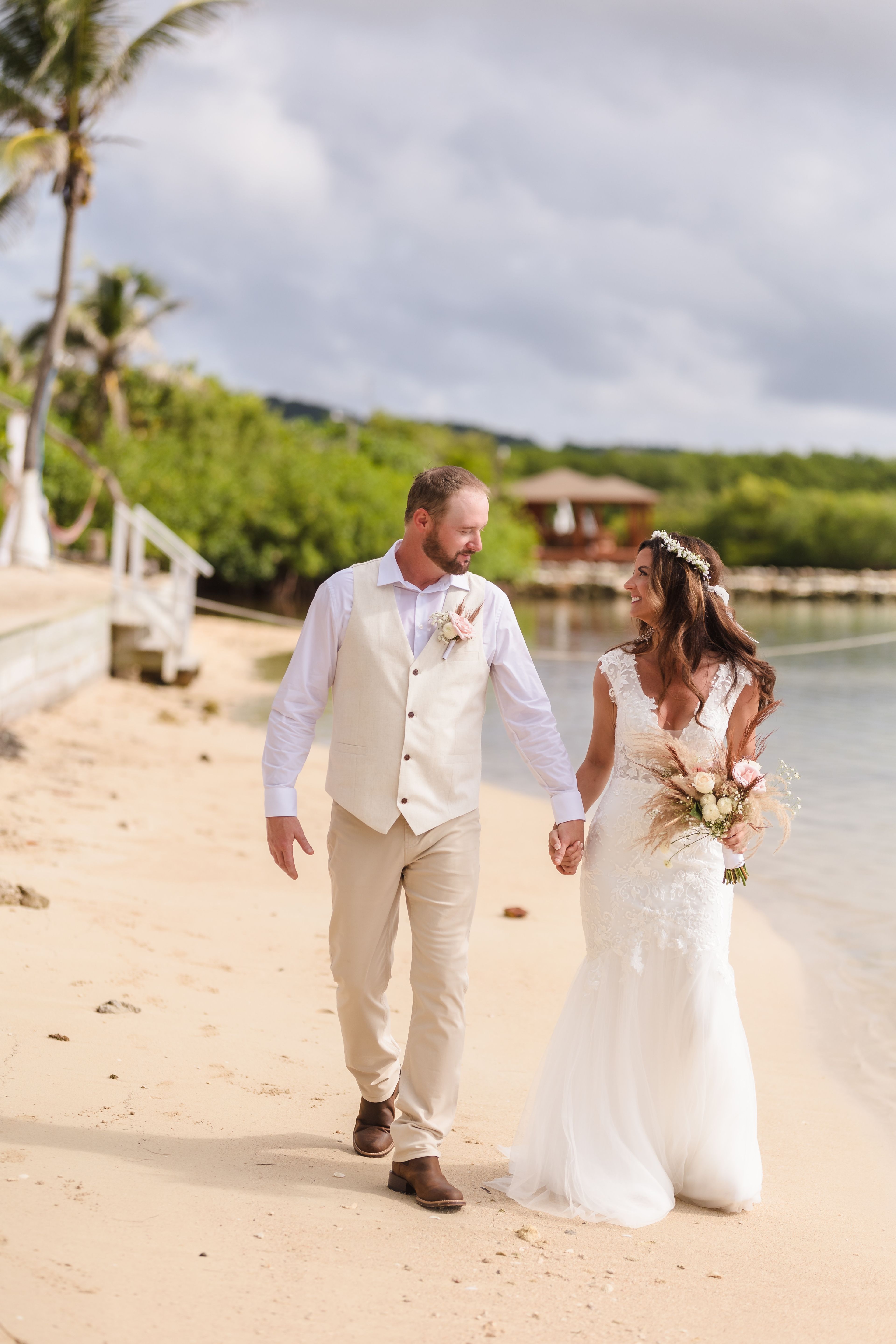 Cover photo of Weddings Roatan