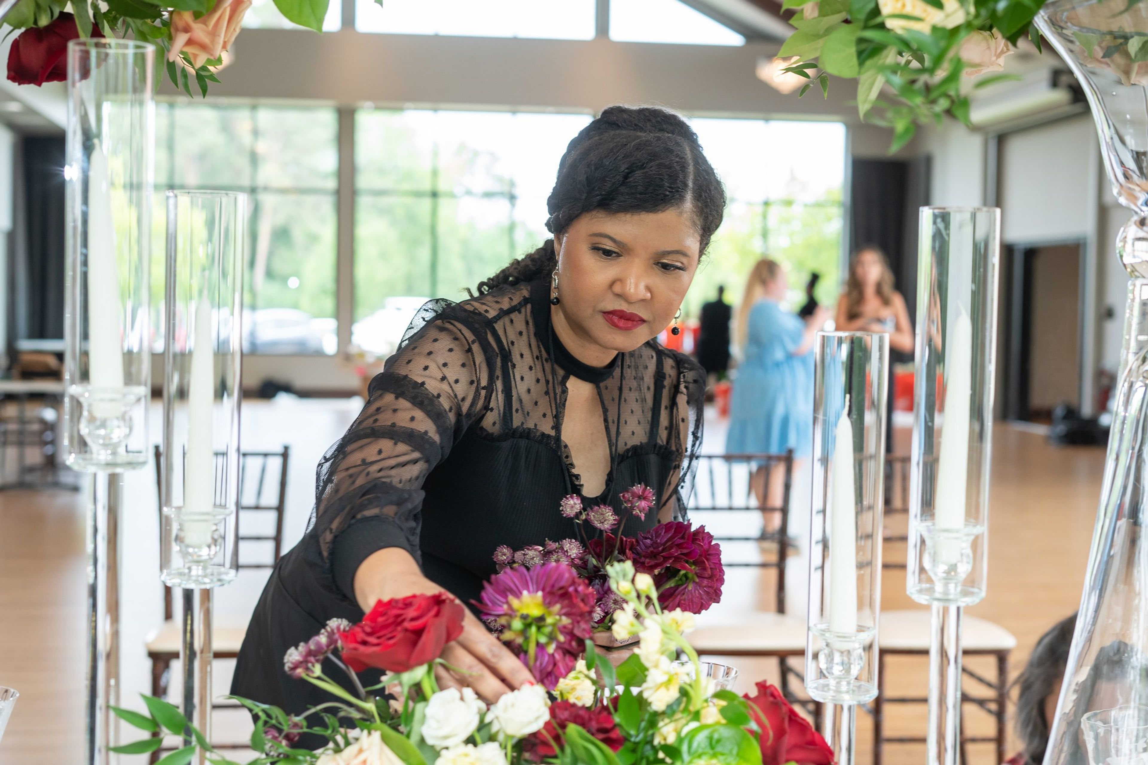 Cover photo of Leave it to Meeka