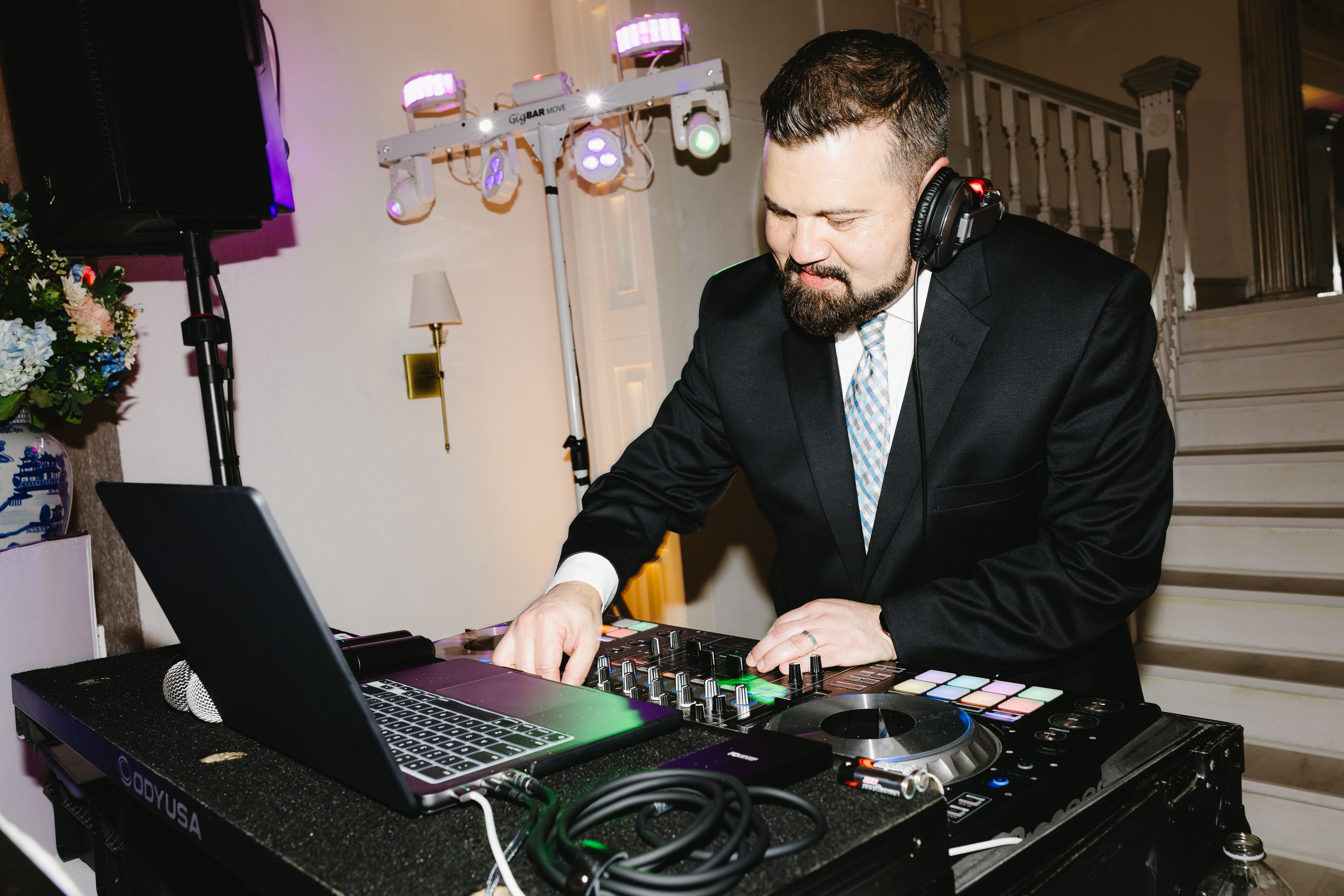 Cover photo of Deluxe DJs