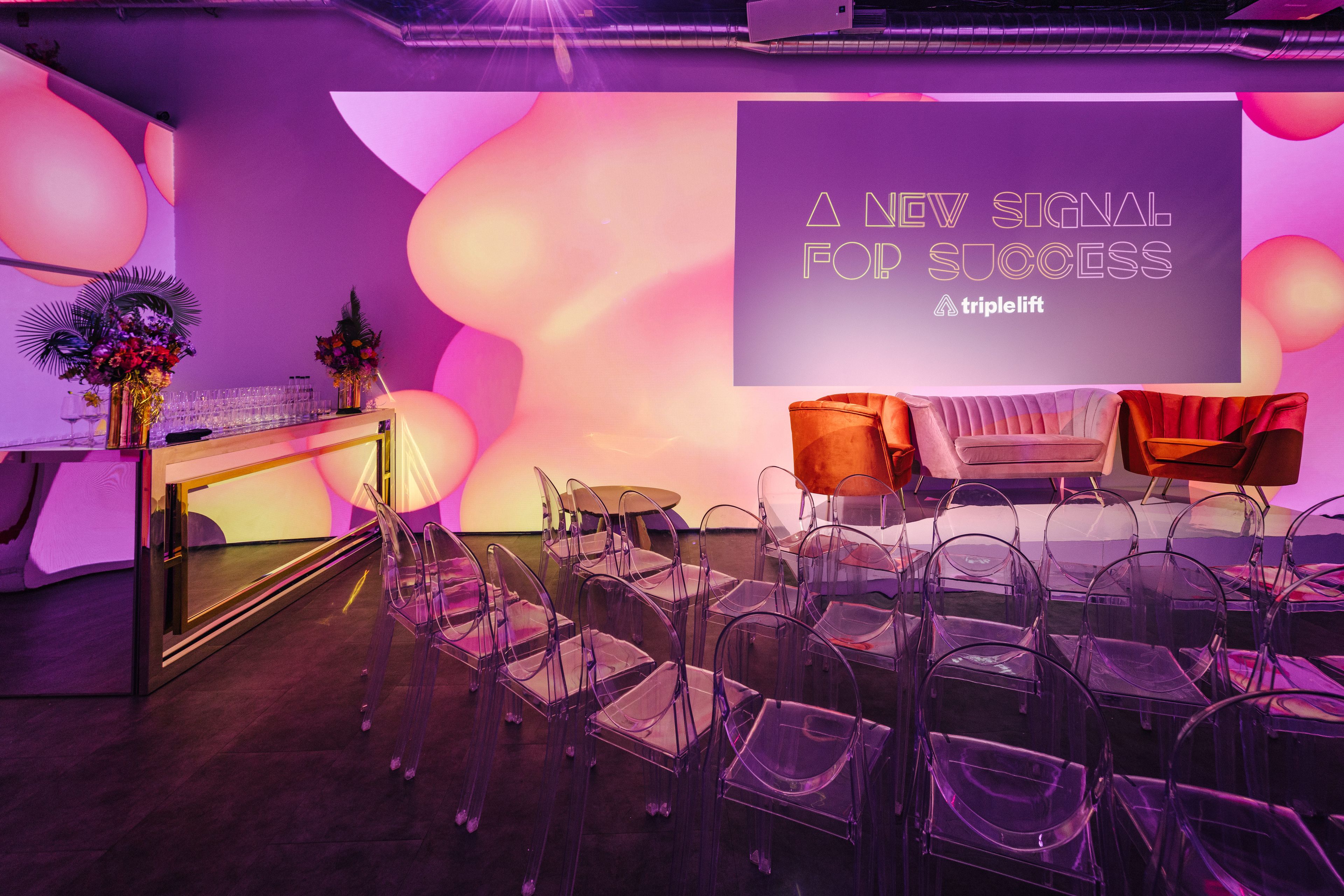 Cover photo of Lightbox