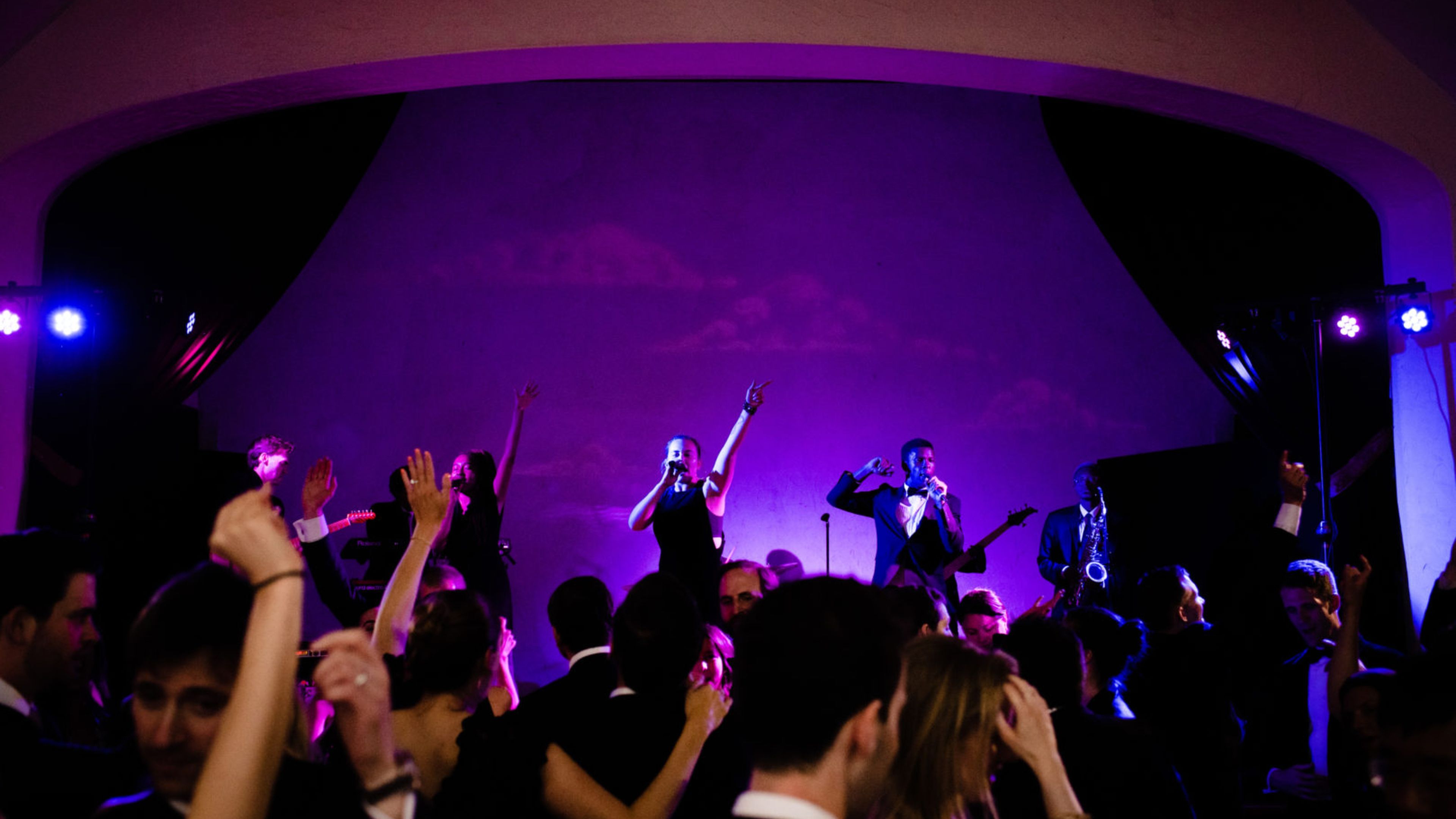 Cover photo of Groovin' You