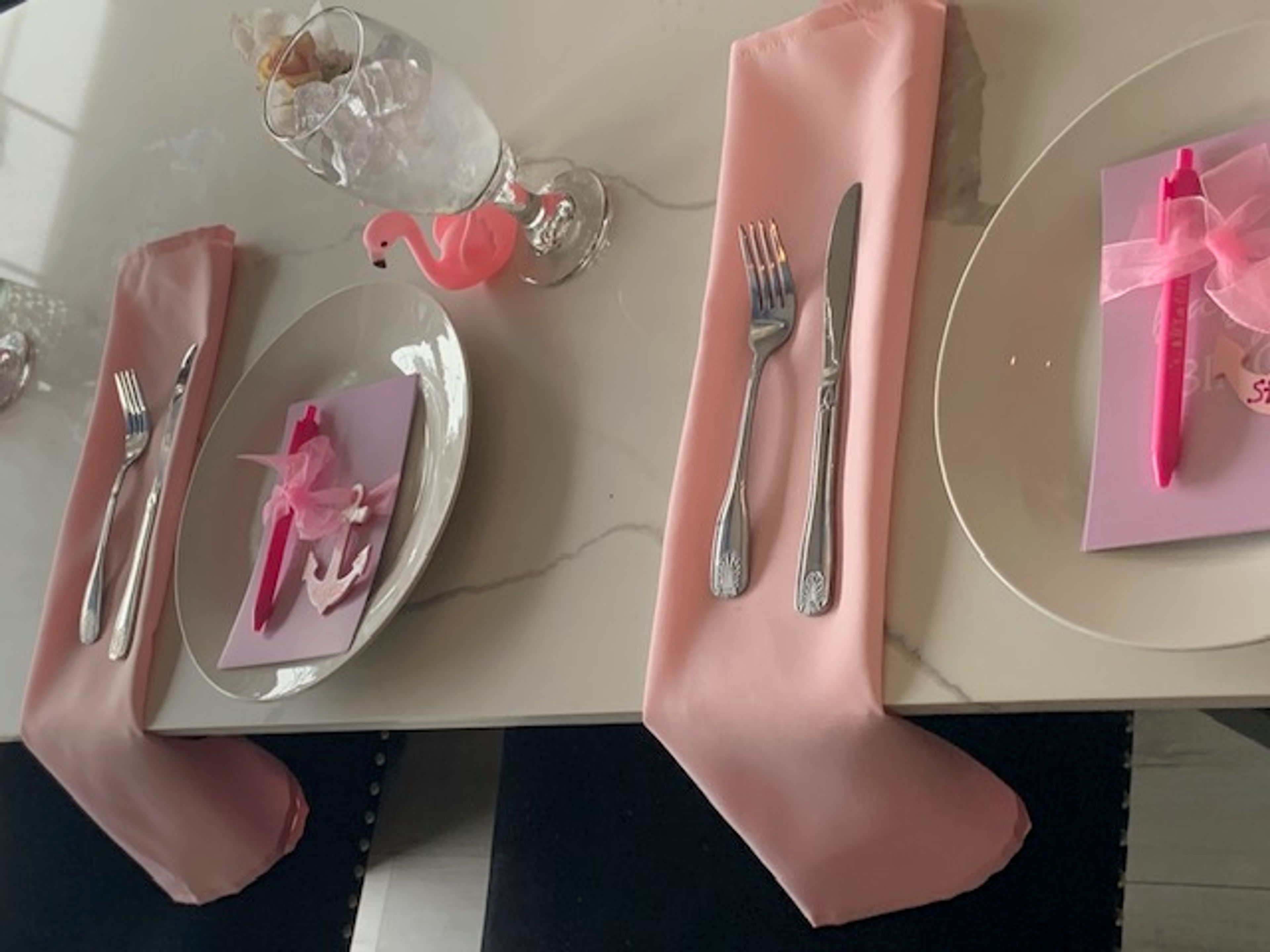 Cover photo of Coniglios The Rabbit Hole