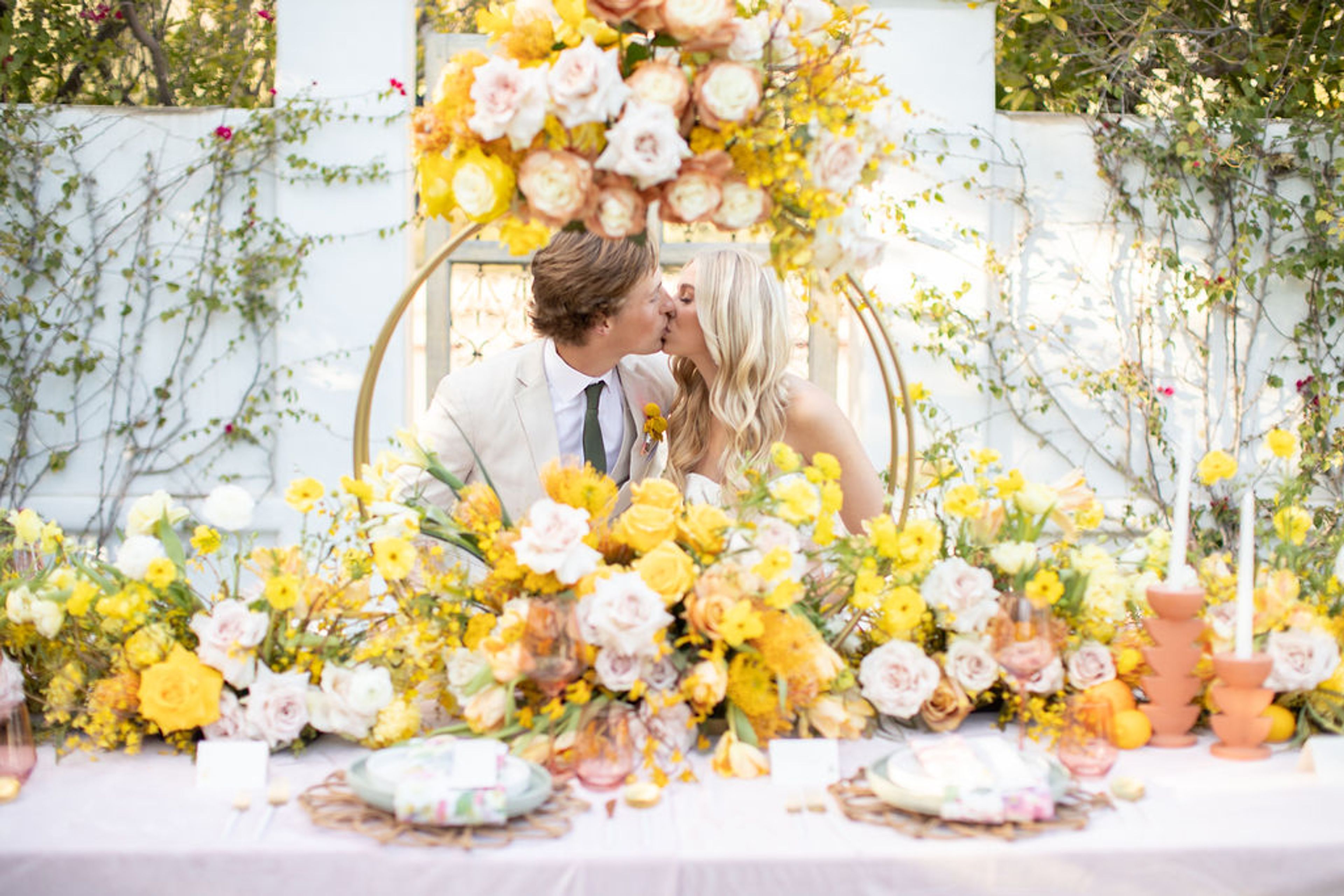 Cover photo of Flowers by Melis