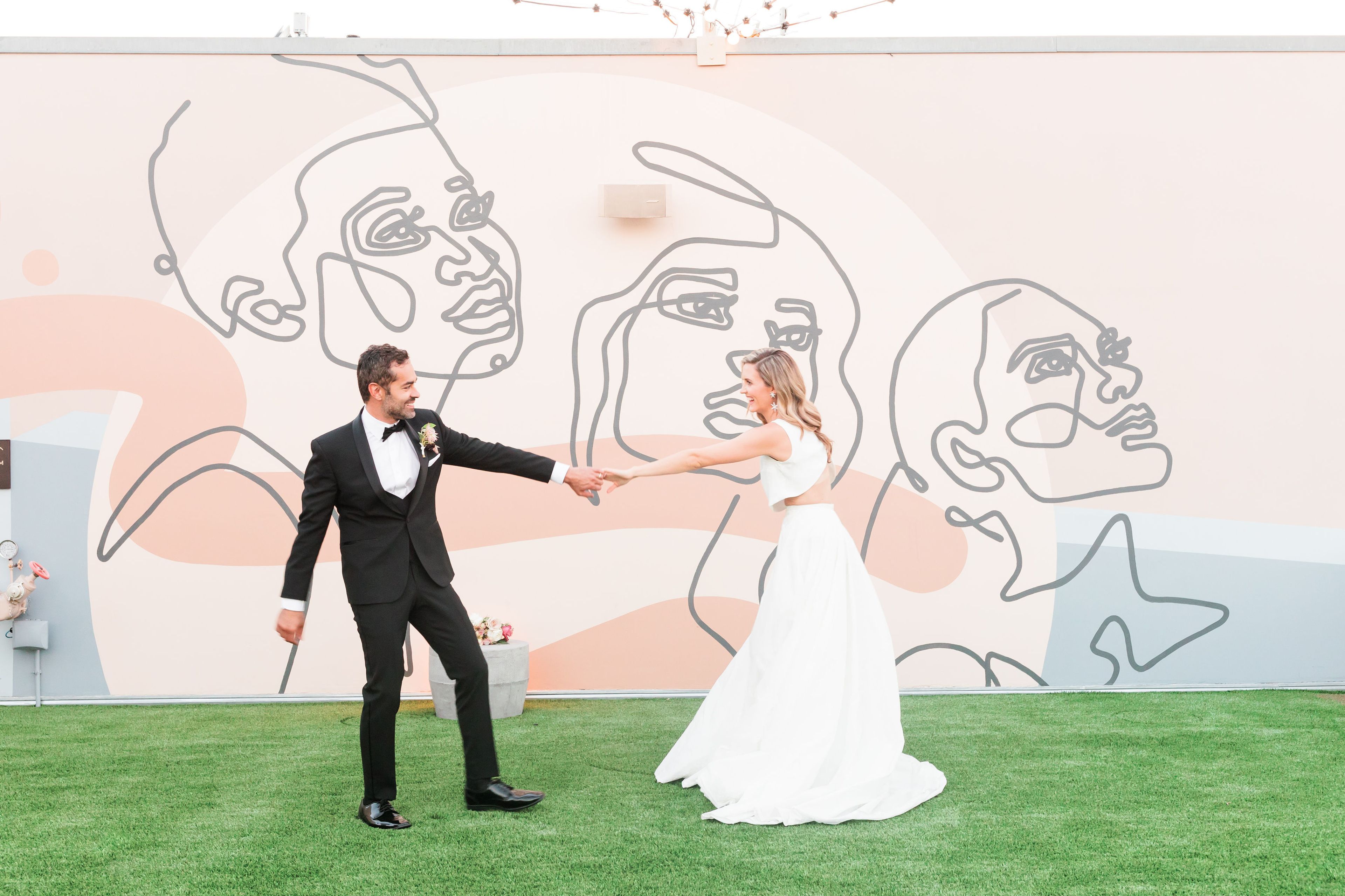 Cover photo of the Siren & Co.